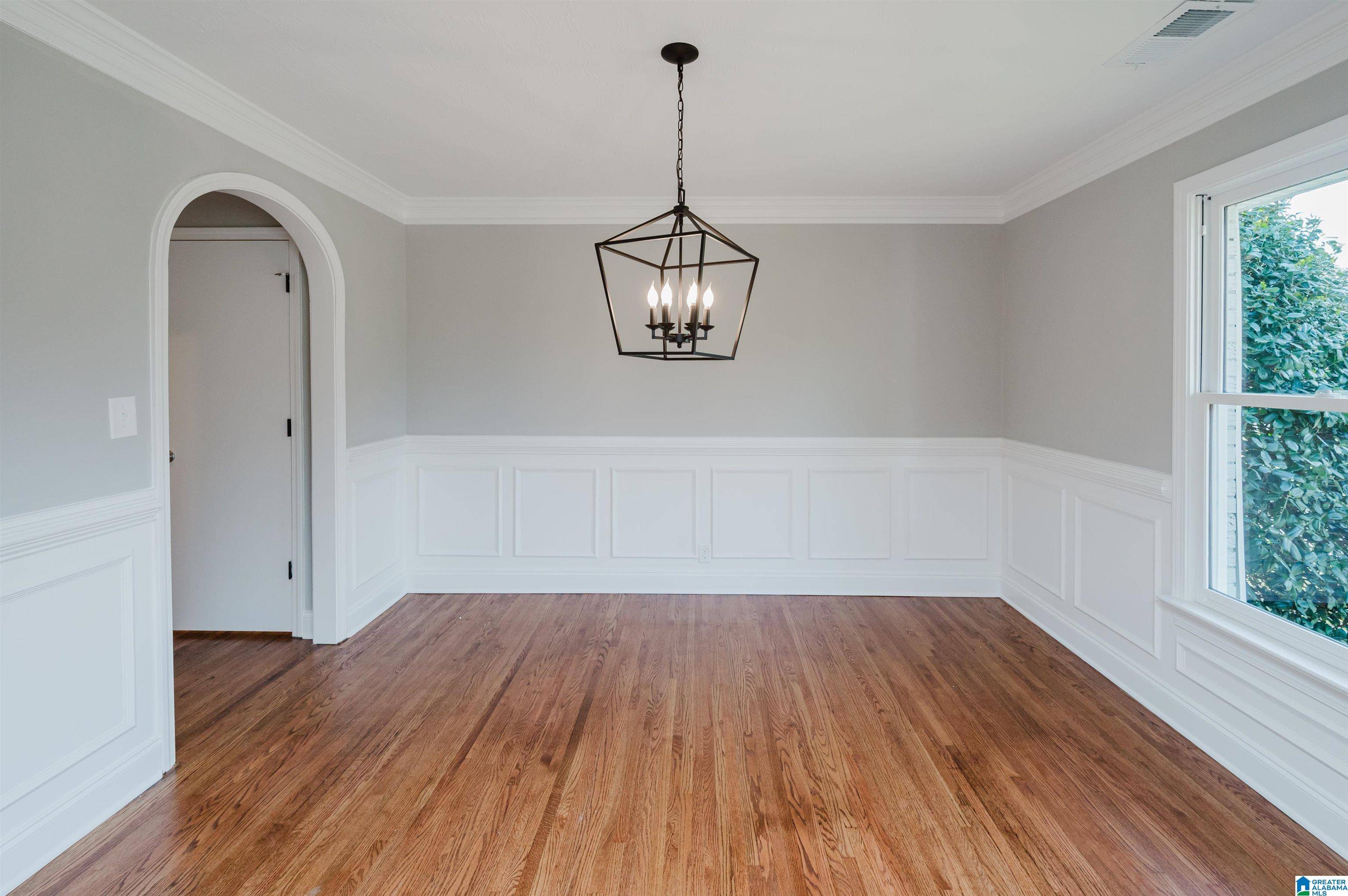 Hoover, AL 35226,2448 HAWKSBURY LANE