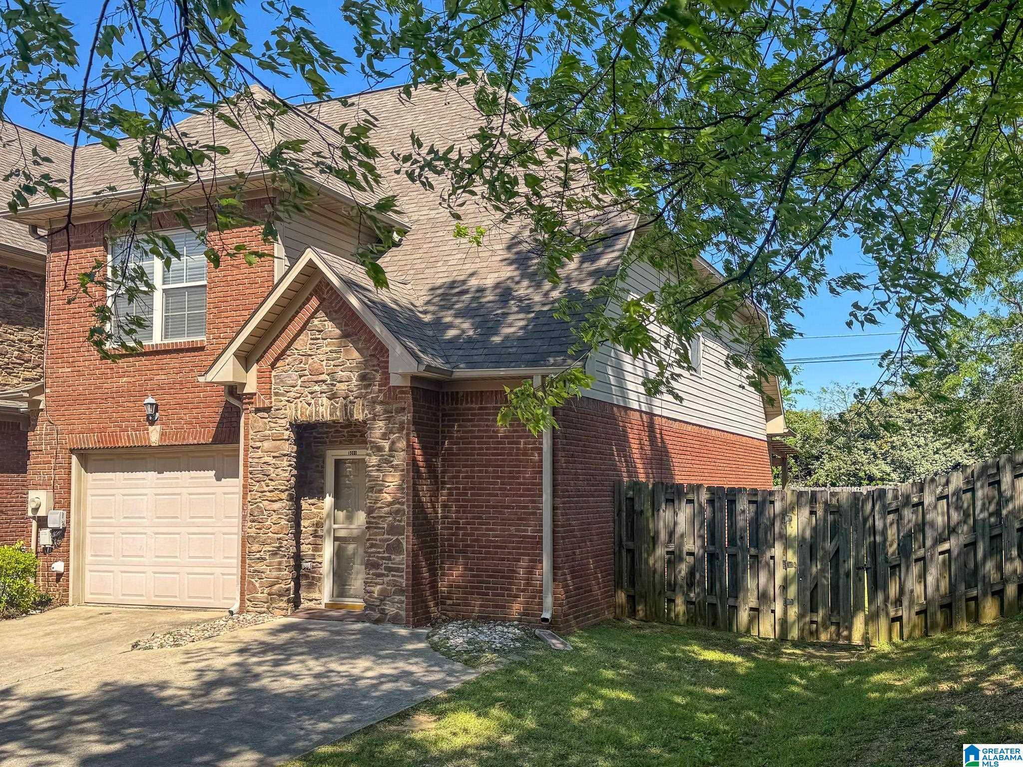 Gardendale, AL 35071,5101 SUMMIT COURT #5101