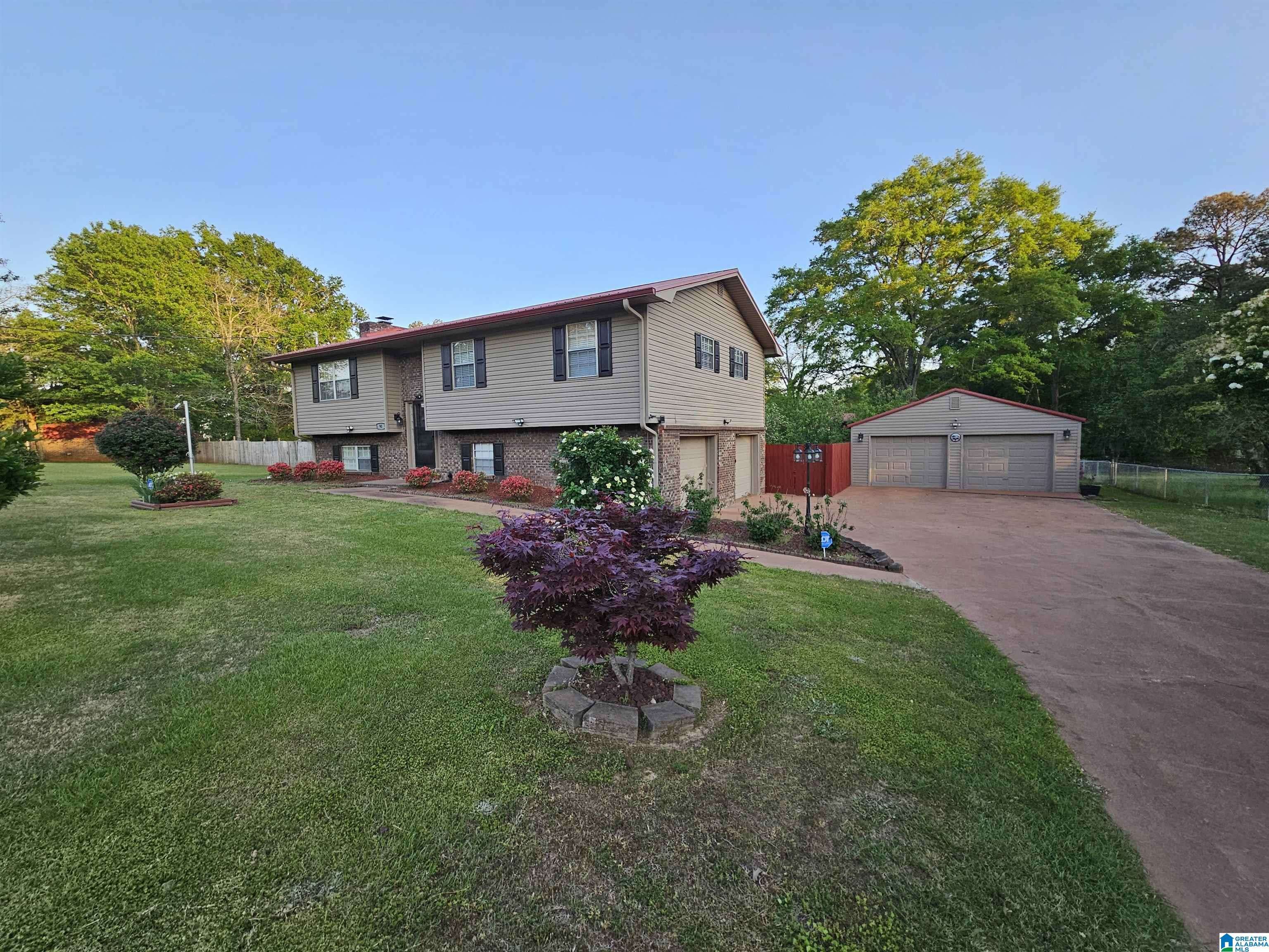 Eastaboga, AL 36260,90 SUNDALE DRIVE