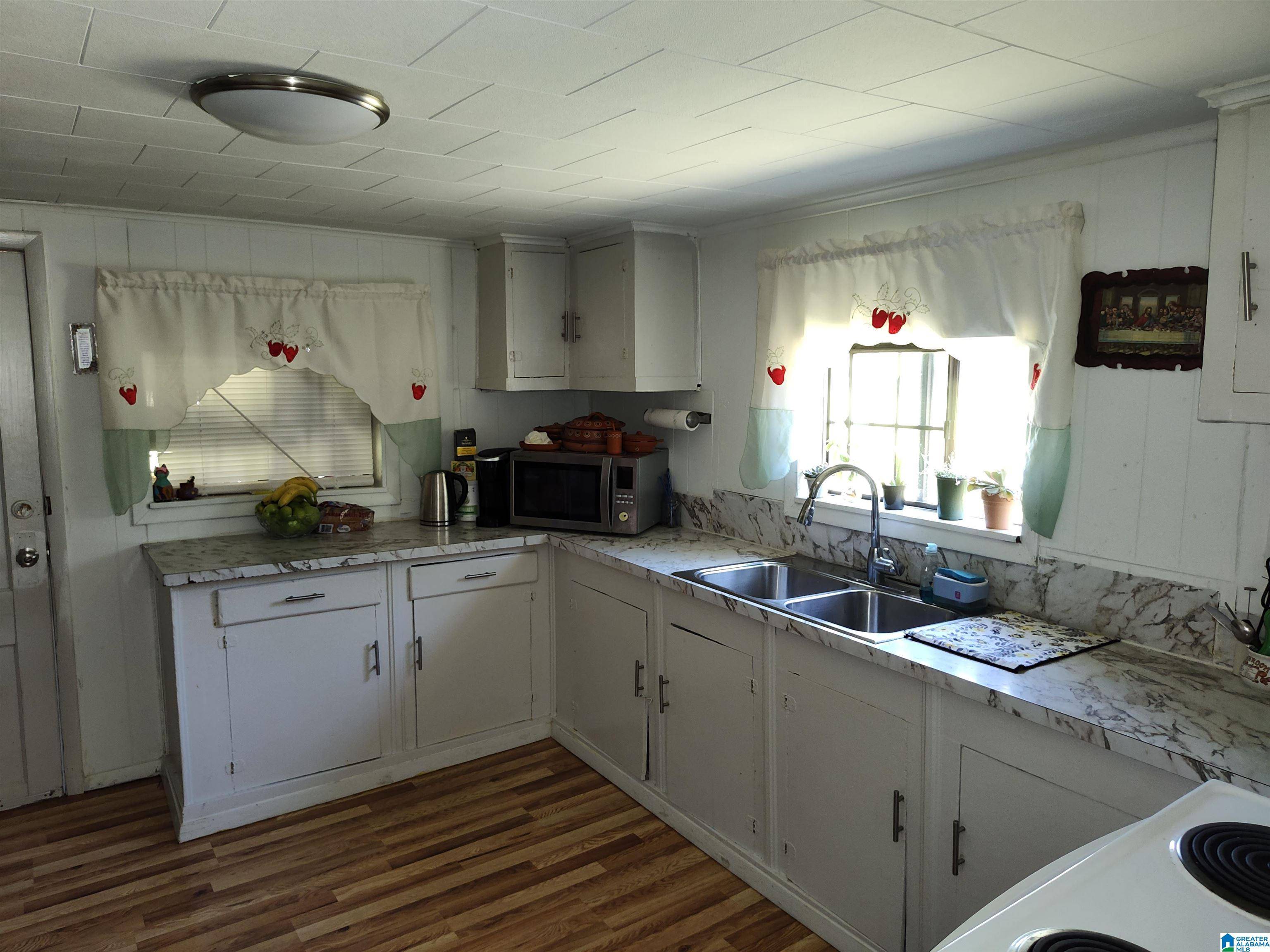 Sylacauga, AL 35151,686 TANYARD HILL ROAD
