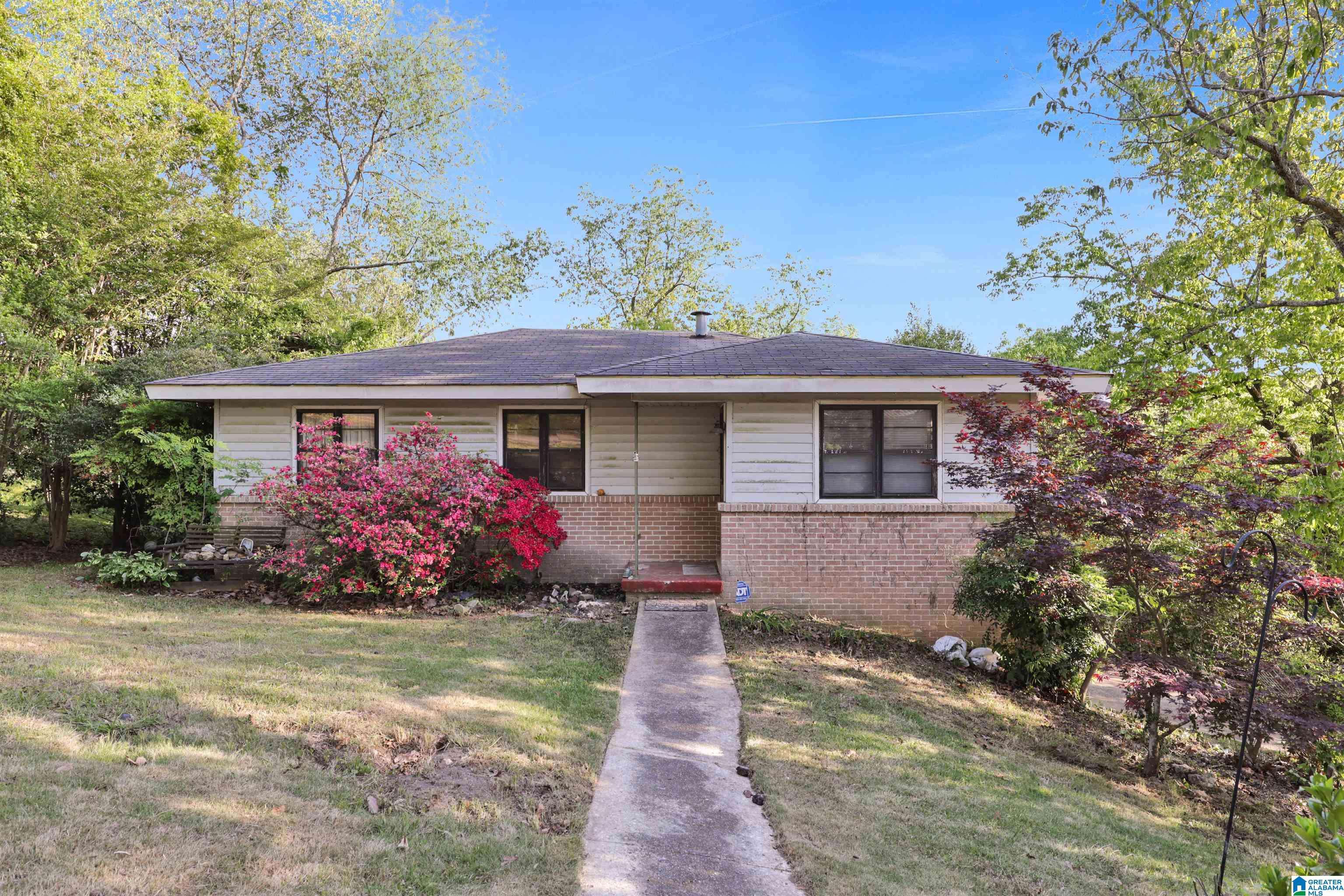 Birmingham, AL 35206,600 BARCLAY LANE