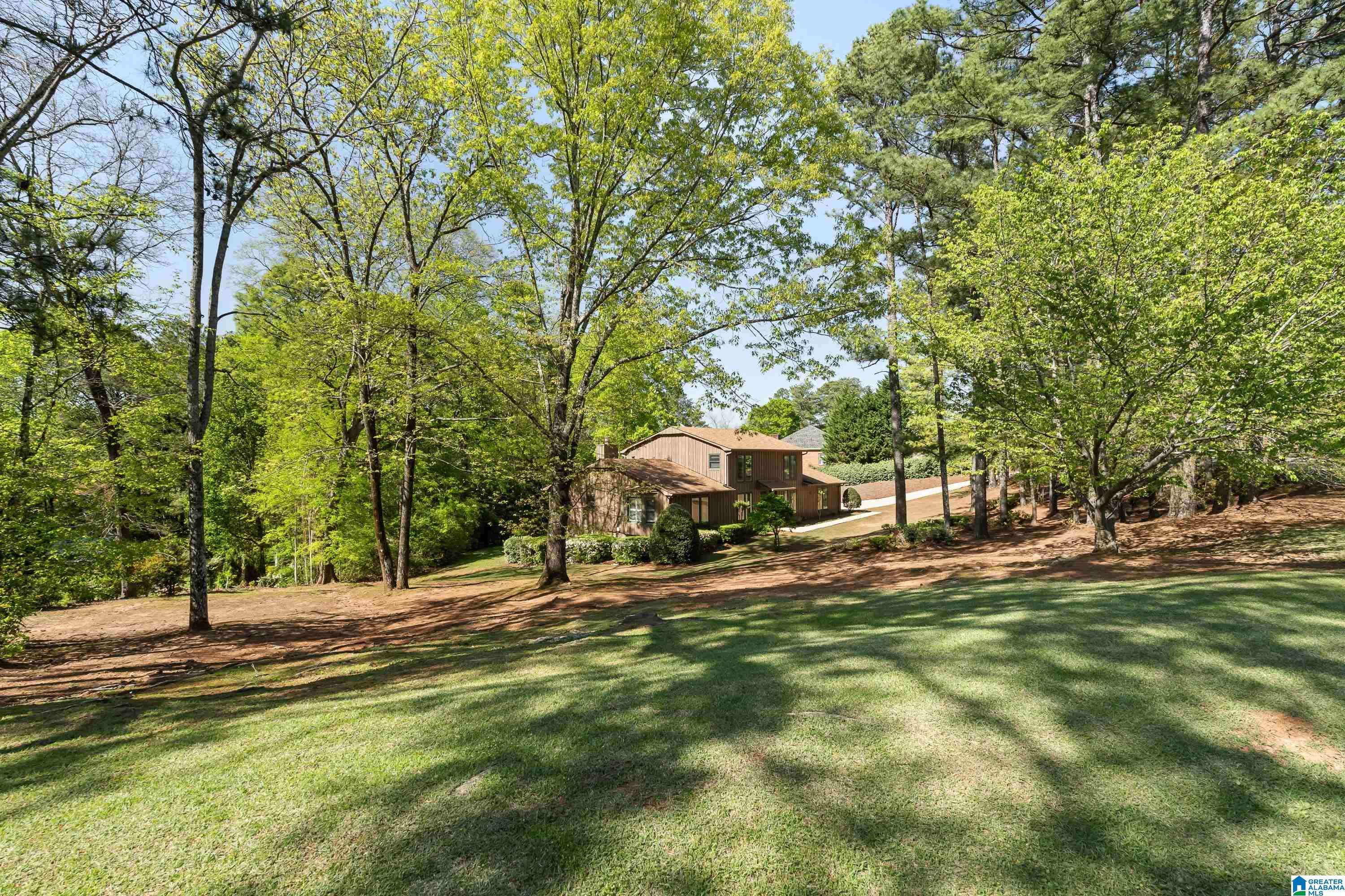Vestavia Hills, AL 35243,2321 SAINT JOSEPH ROAD