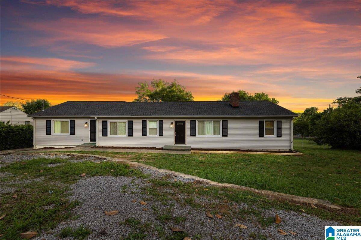 Oneonta, AL 35121,1203 PARK AVENUE