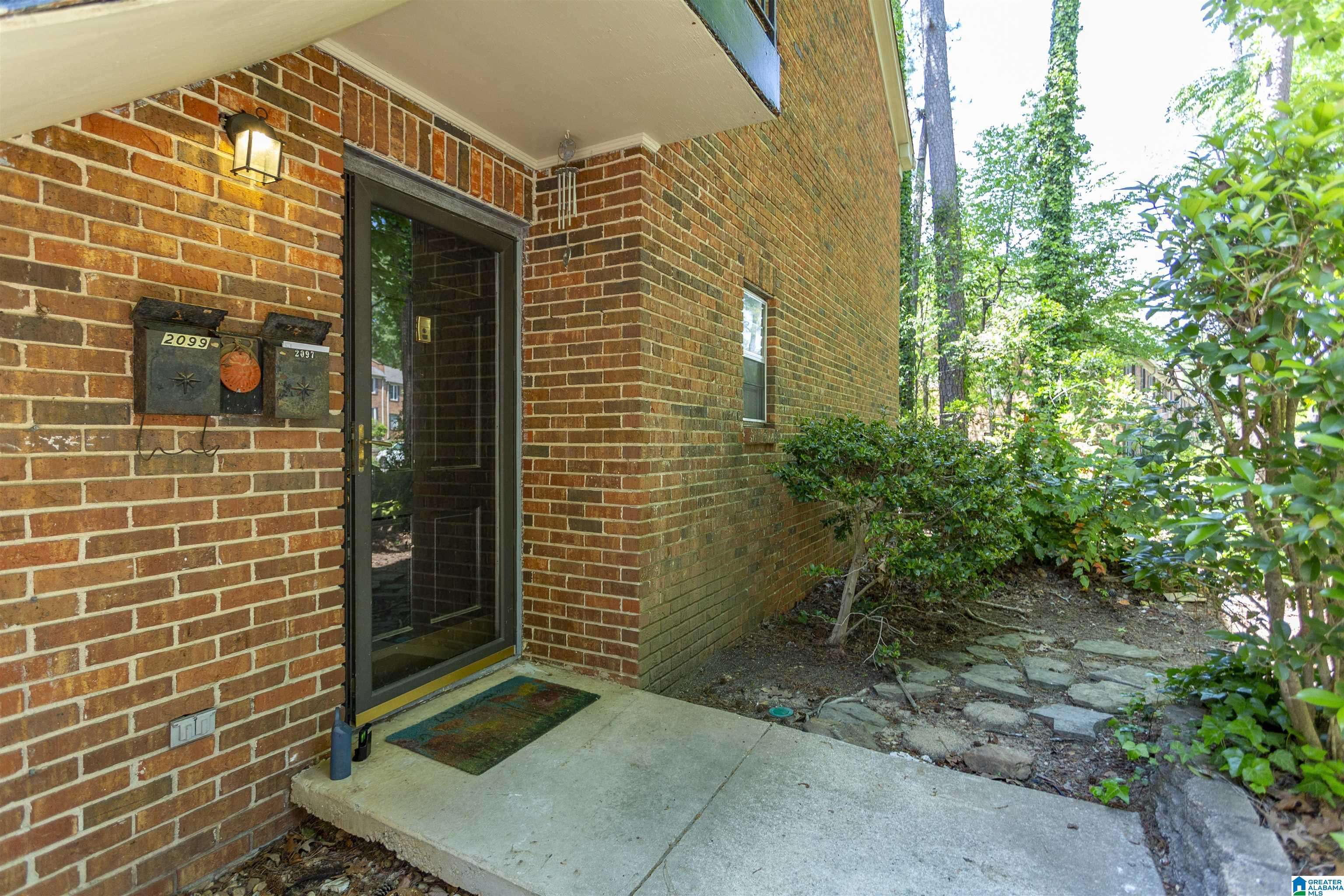 Vestavia Hills, AL 35216,2097 MONTREAT CIRCLE #2097