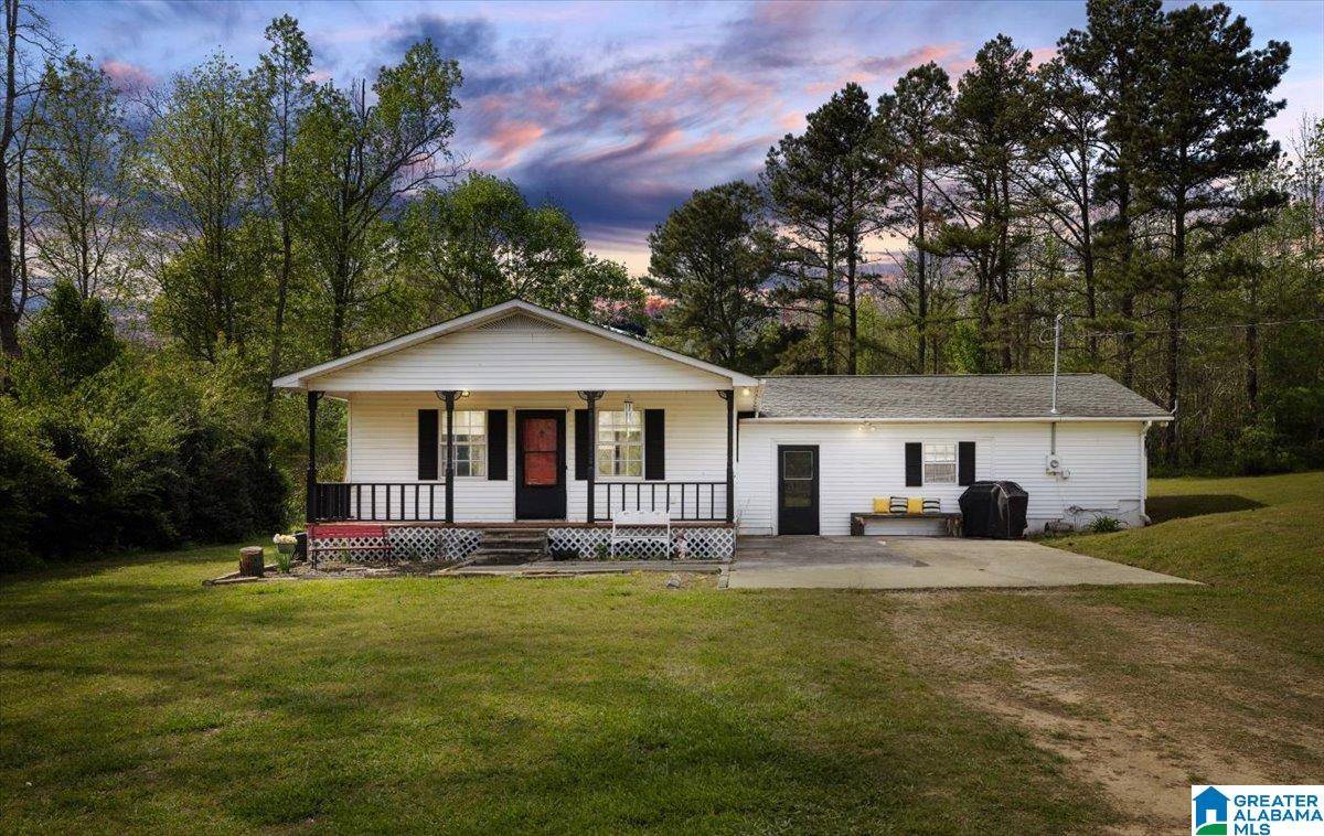 Guntersville, AL 35016,838 SHADY GROVE ROAD