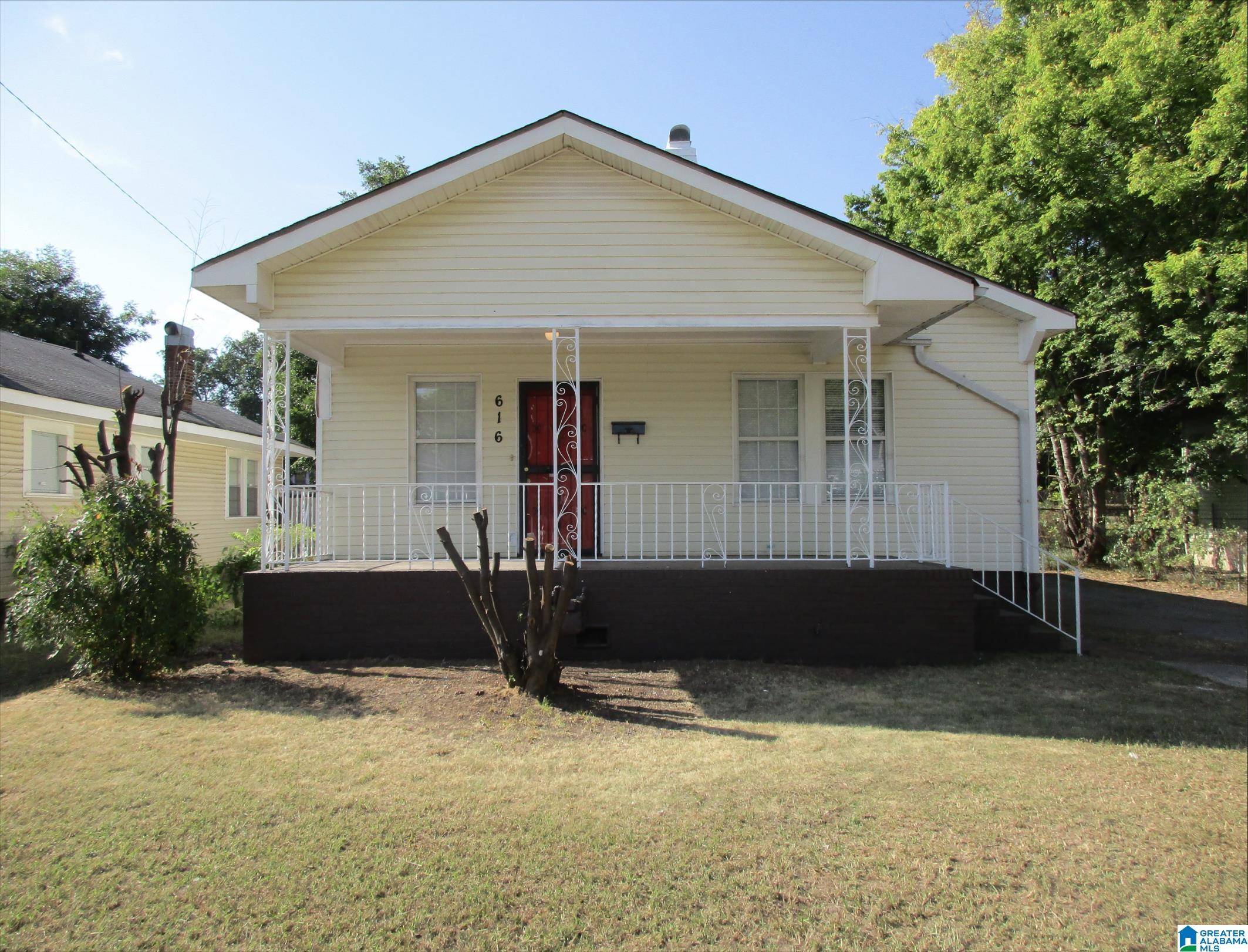 Birmingham, AL 35211,616 FULTON AVENUE SW