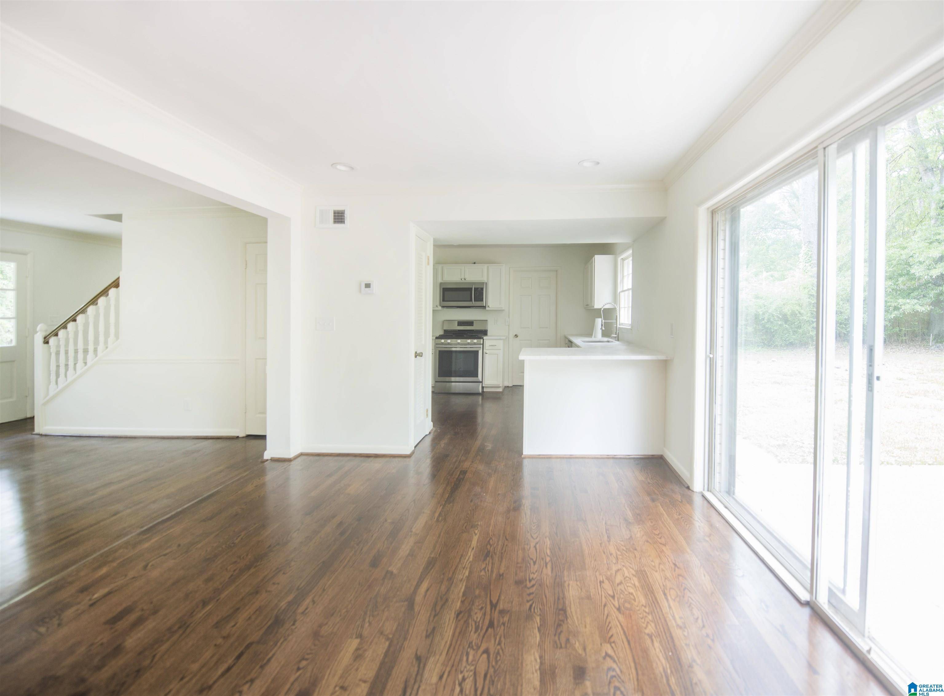 Vestavia Hills, AL 35216,3321 SHALLOWFORD ROAD