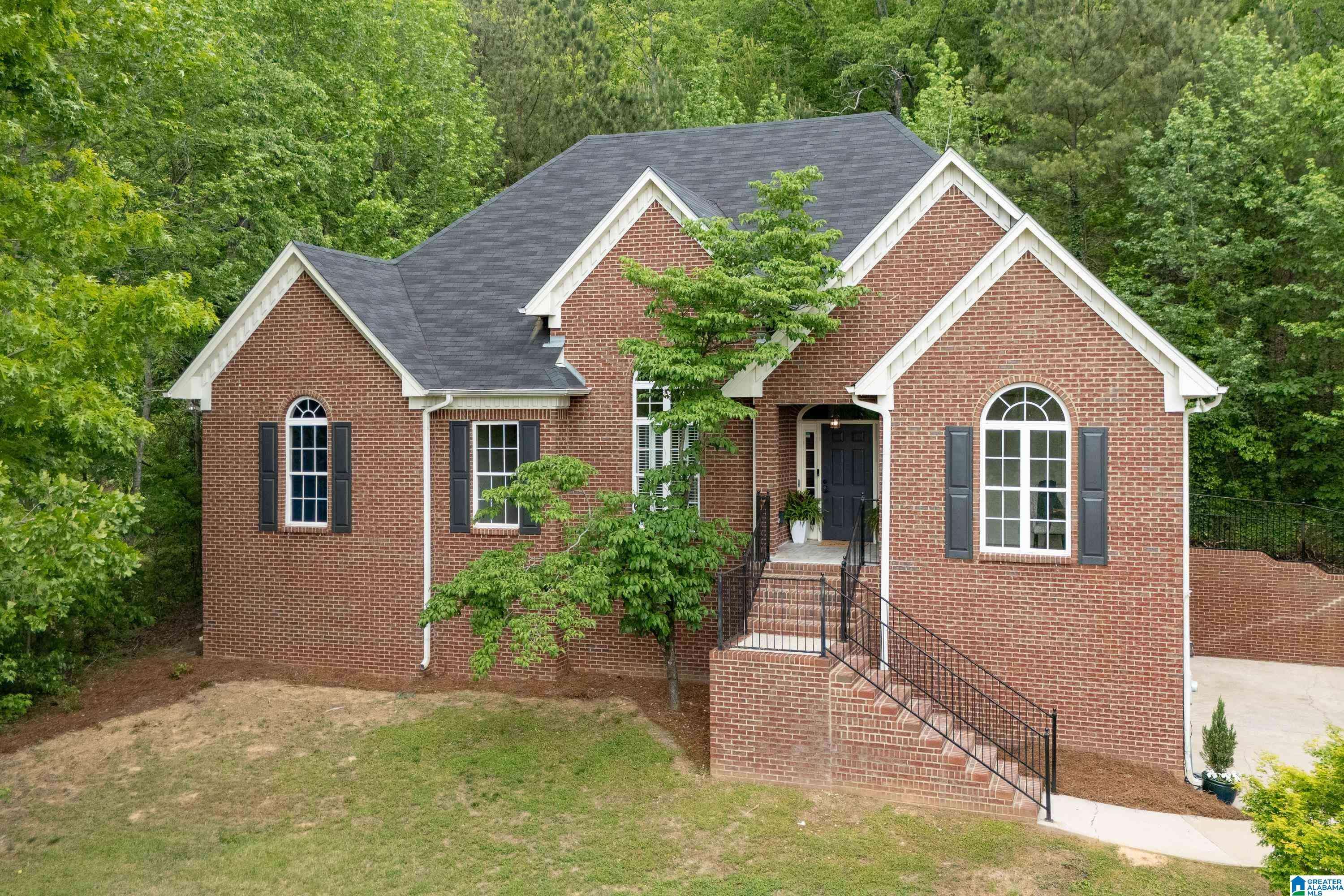 Pelham, AL 35124,192 SILVERLEAF DRIVE