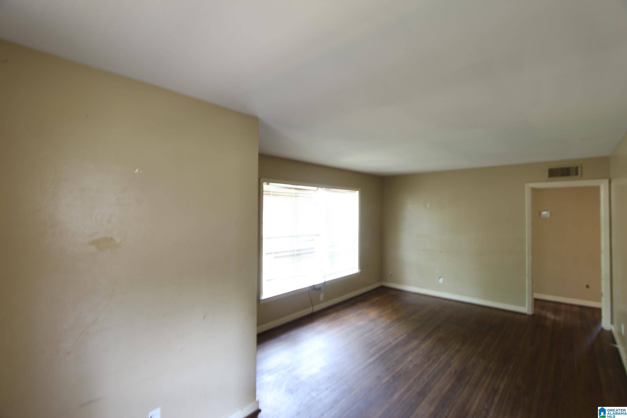 Birmingham, AL 35228,5825 COURT O