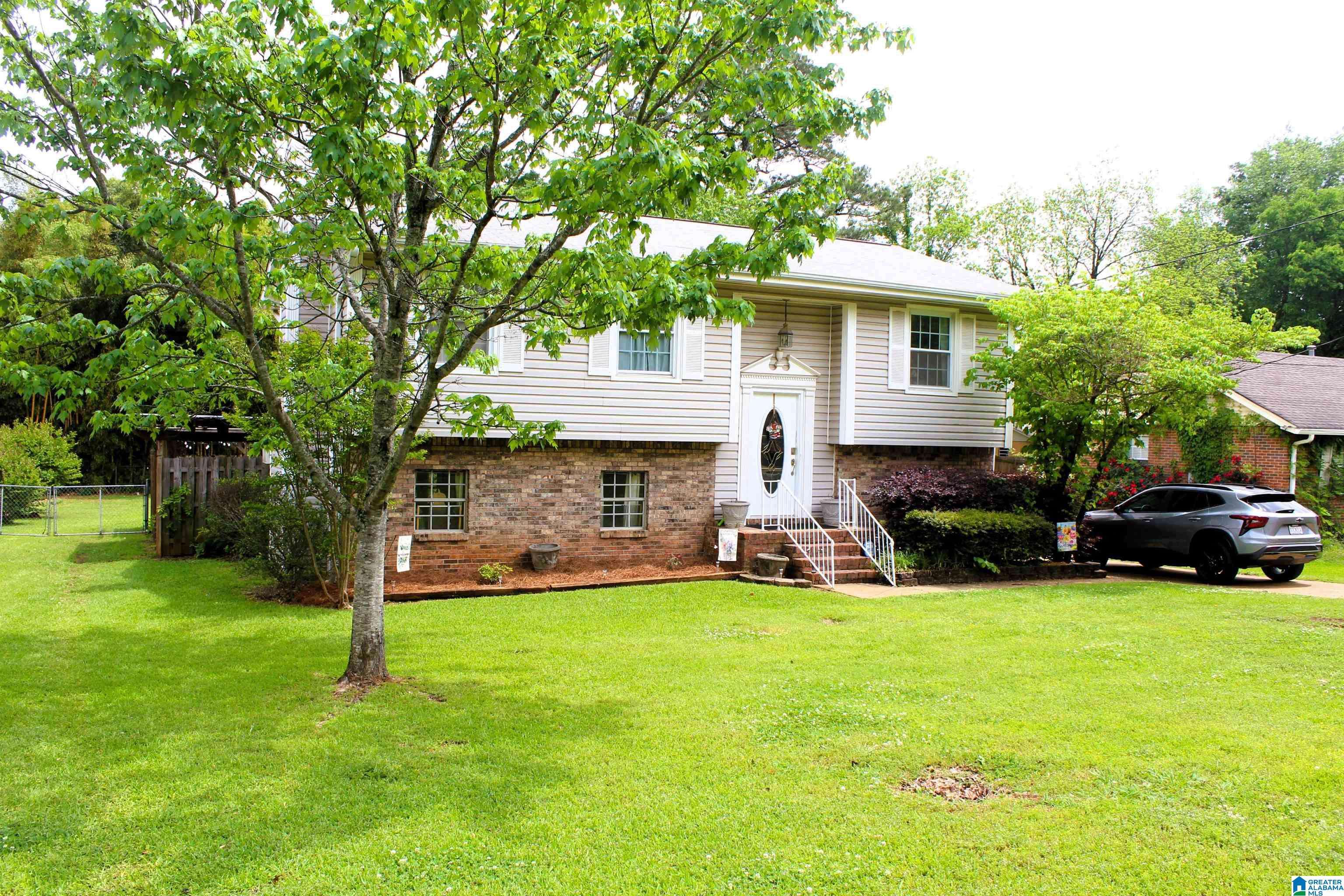 Hueytown, AL 35023,2713 DAFFODIL AVENUE