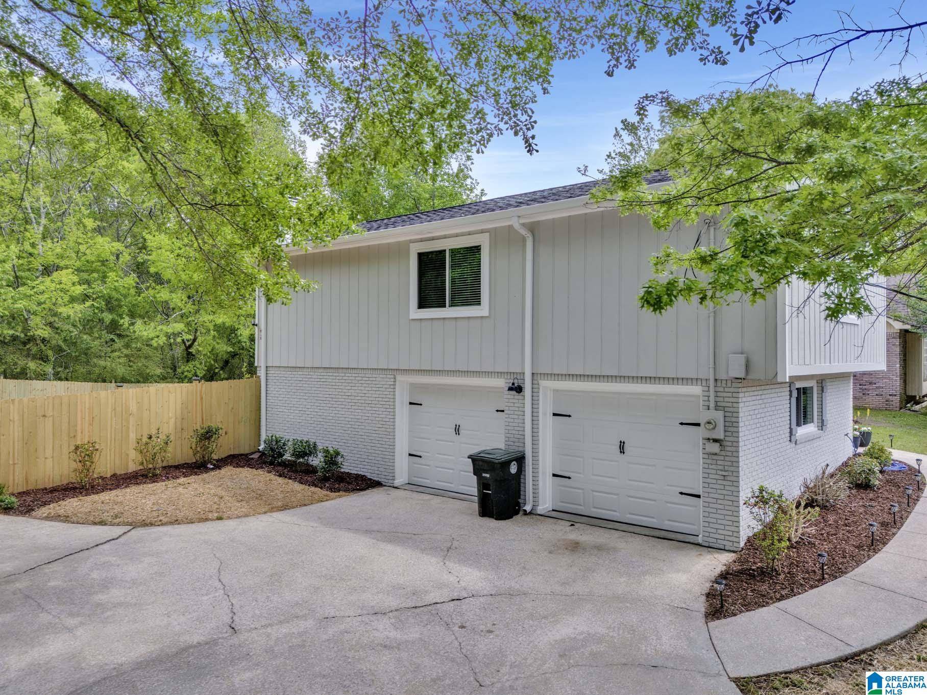 Birmingham, AL 35215,3041 CARLETON ROAD