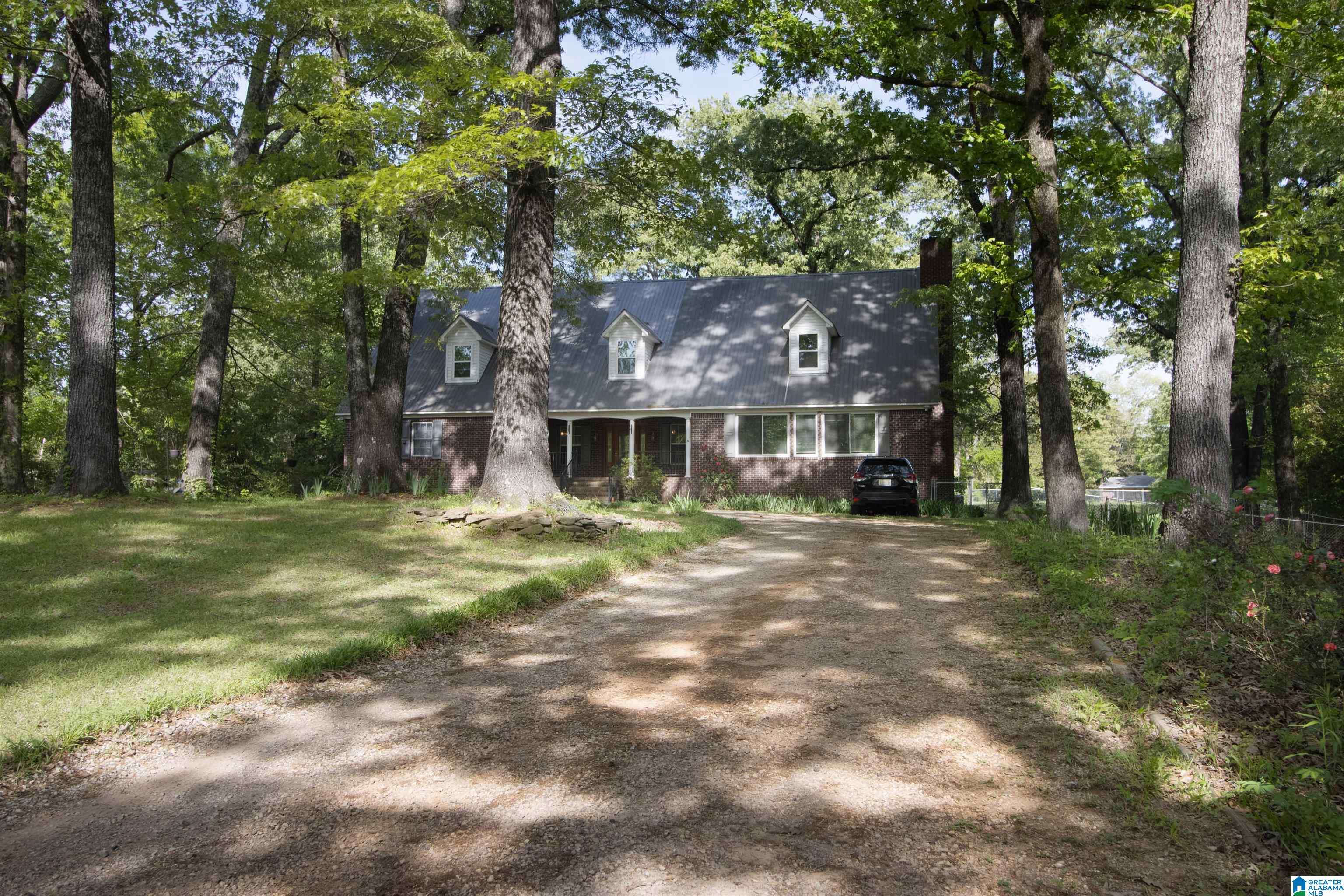 Adamsville, AL 35005,993 BOONE DRIVE