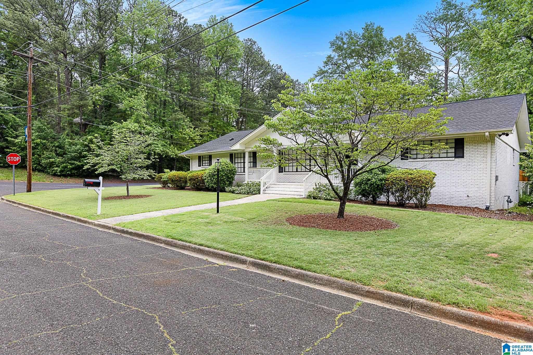 Birmingham, AL 35213,5913 SOUTHHALL ROAD