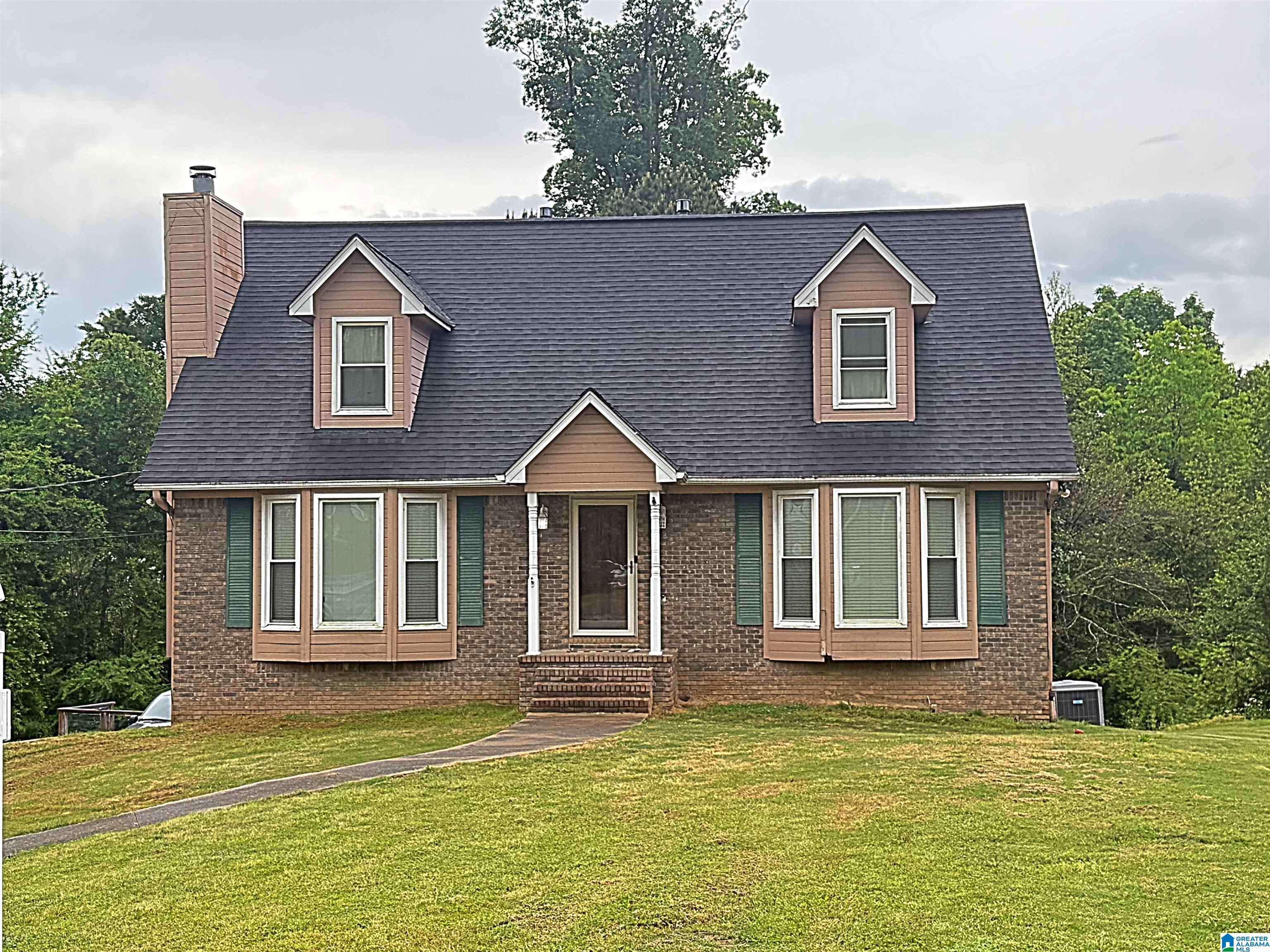 Bessemer, AL 35023,308 OAK CIRCLE