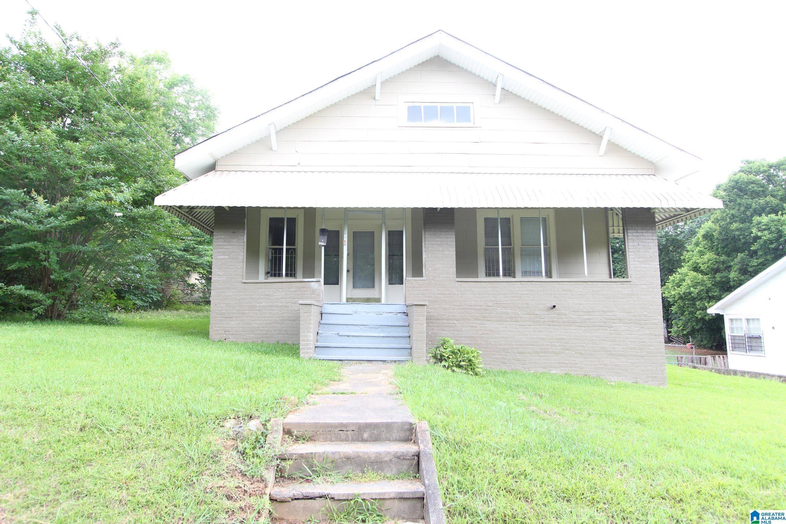 Birmingham, AL 35208,4917 COURT M