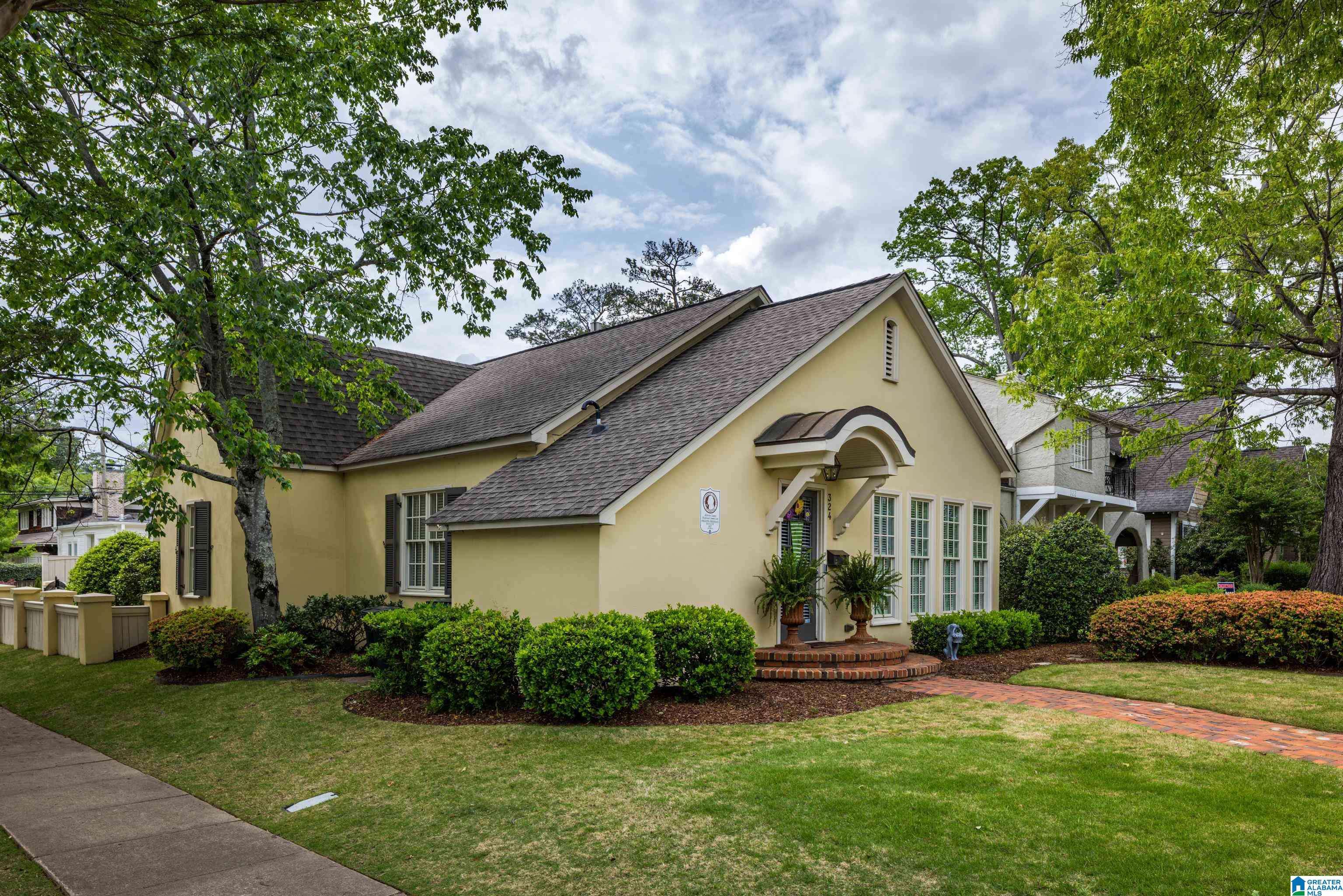 Homewood, AL 35209,324 BROADWAY STREET
