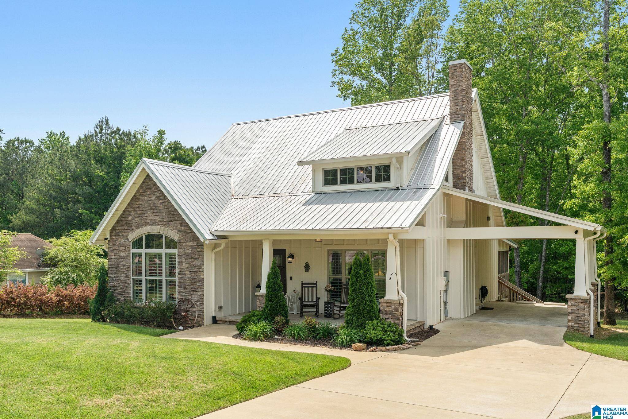 Hoover, AL 35244,2440 SOUTHWOOD TRACE