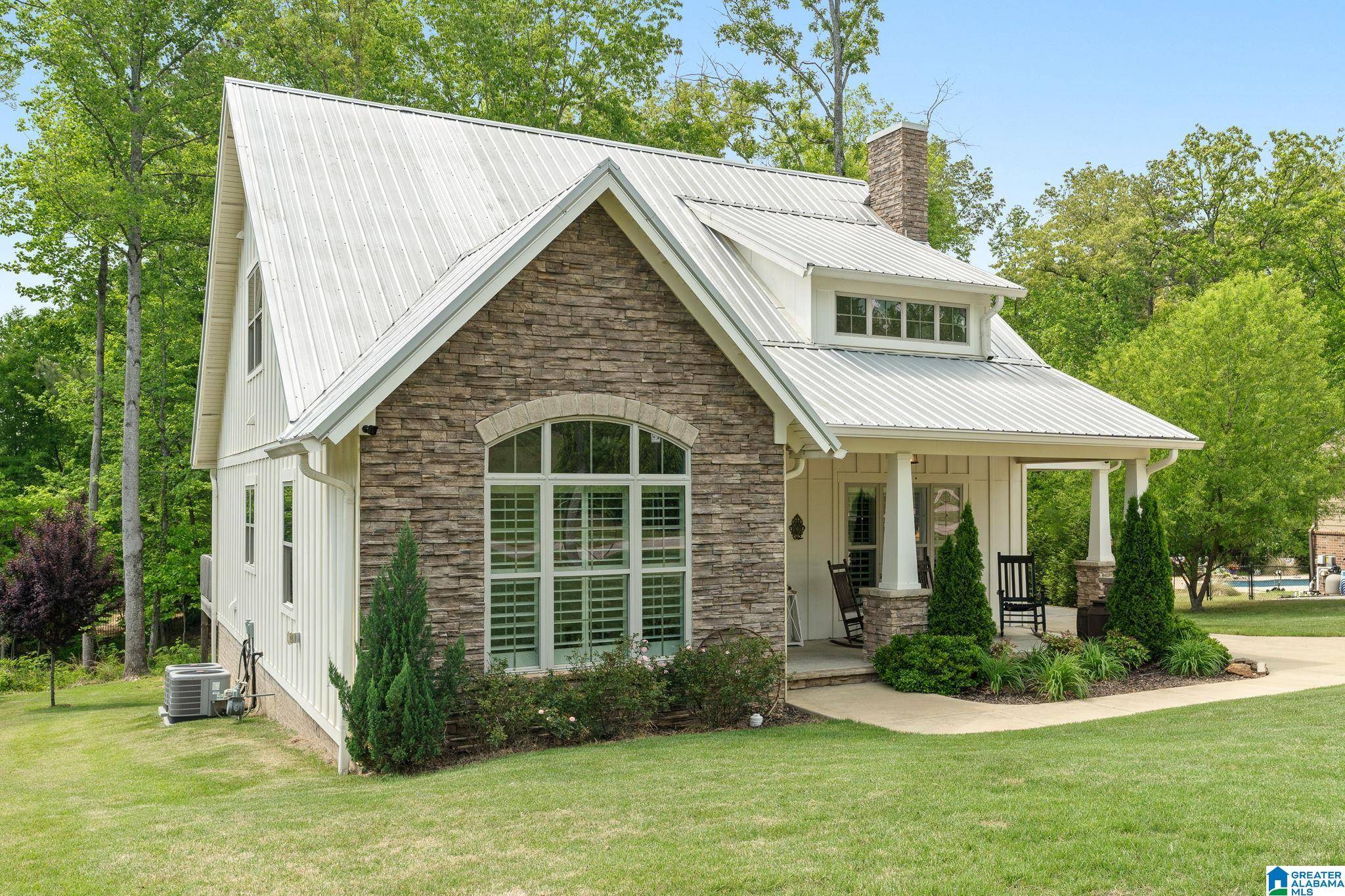 Hoover, AL 35244,2440 SOUTHWOOD TRACE