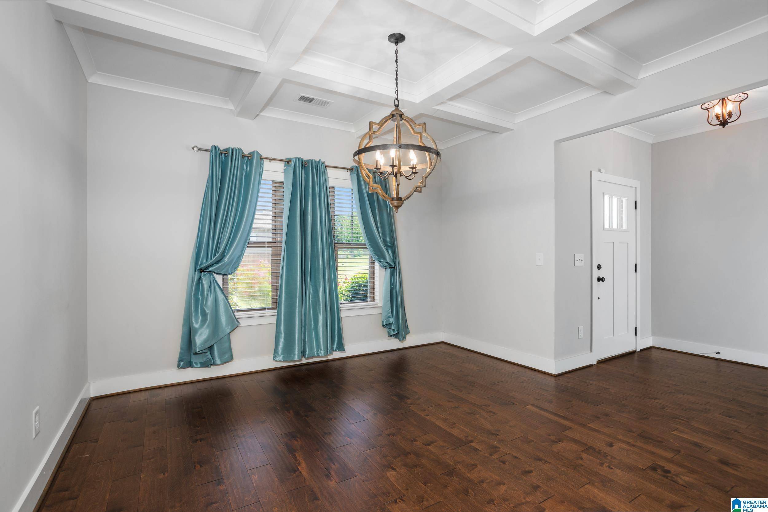 Cropwell, AL 35054,385 HOMESTEAD DRIVE