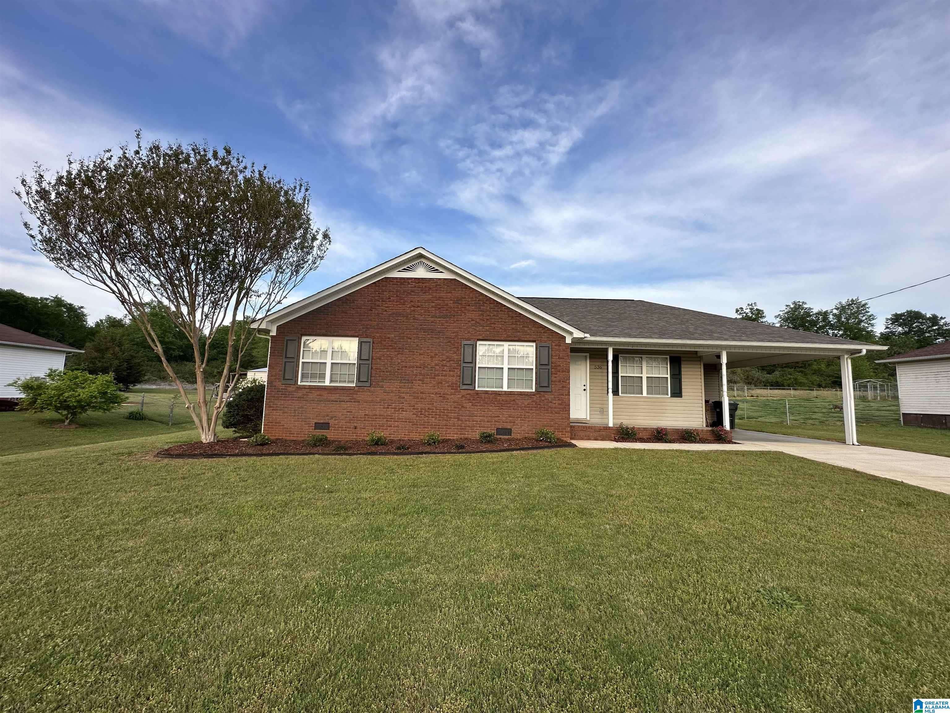 Weaver, AL 36277,536 BAILEY ROAD