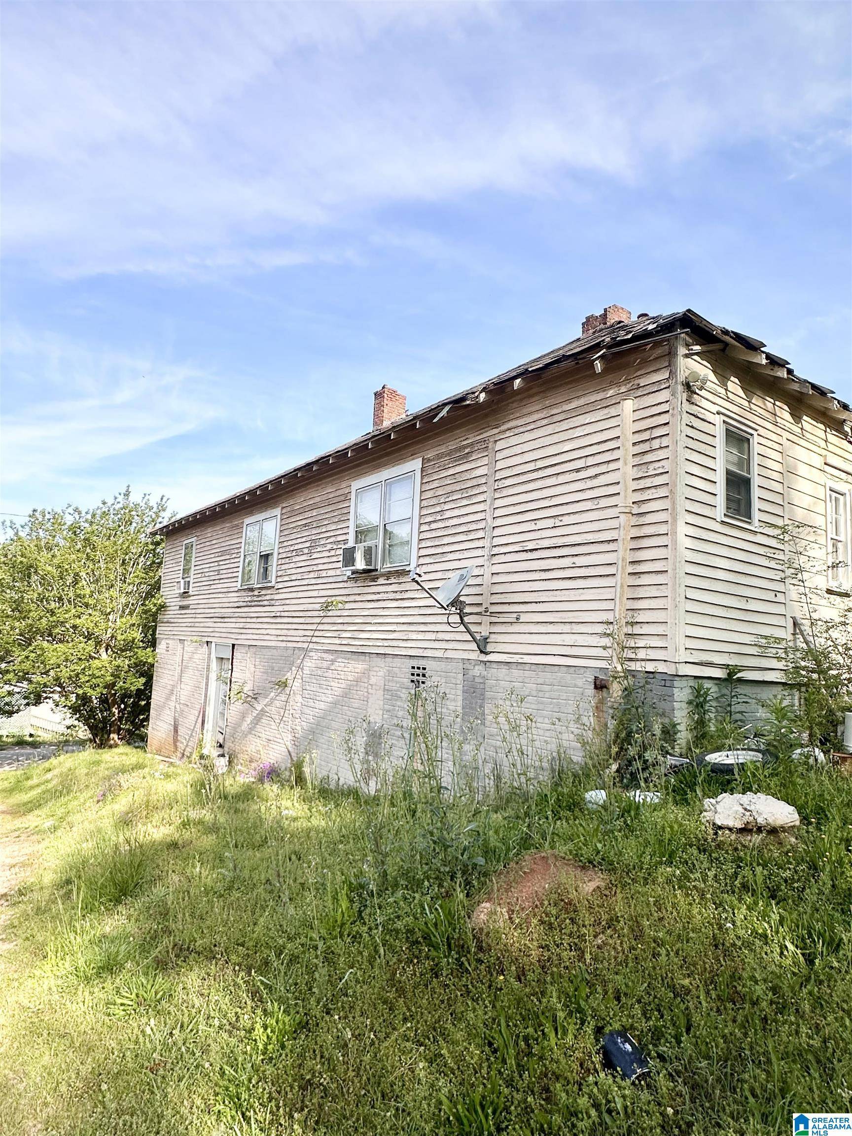 Roanoke, AL 36274,536 WEST AVENUE