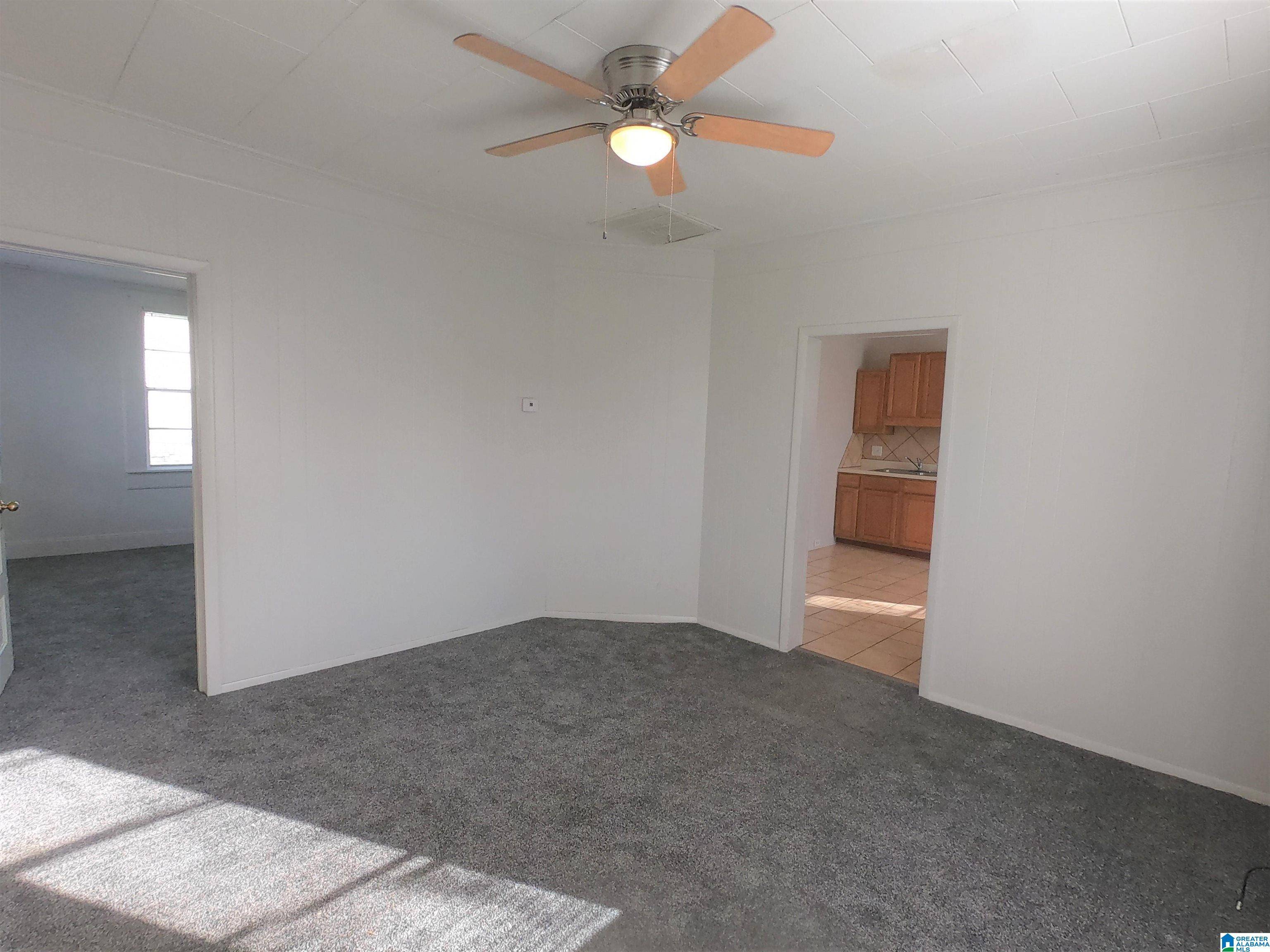 Adamsville, AL 35005,116 FOREST AVENUE