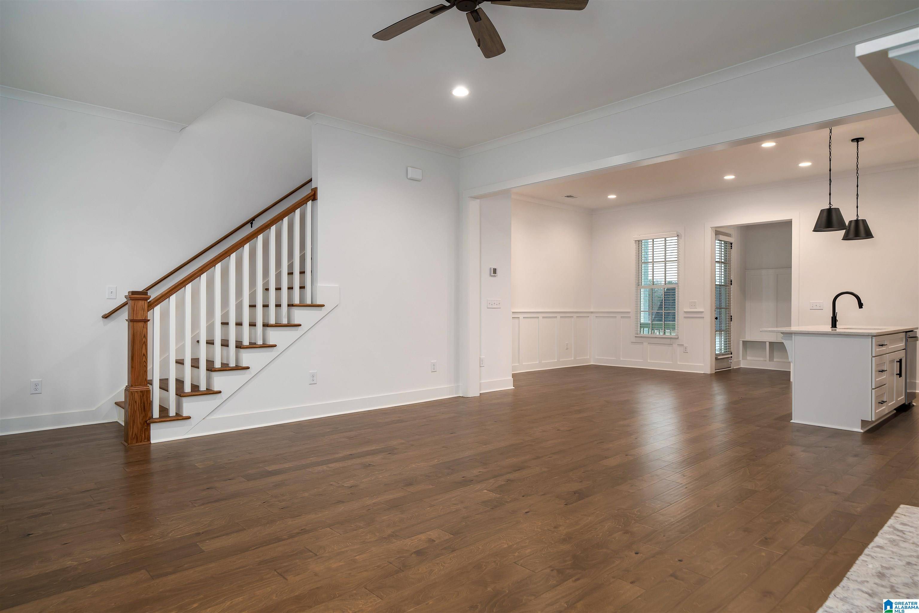 Hoover, AL 35226,492 PRESERVE PARKWAY