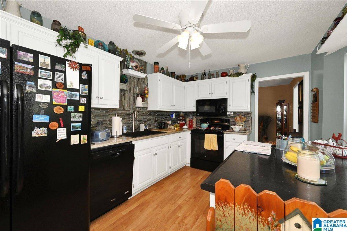 Vinemont, AL 35179,108 COUNTY ROAD 1444