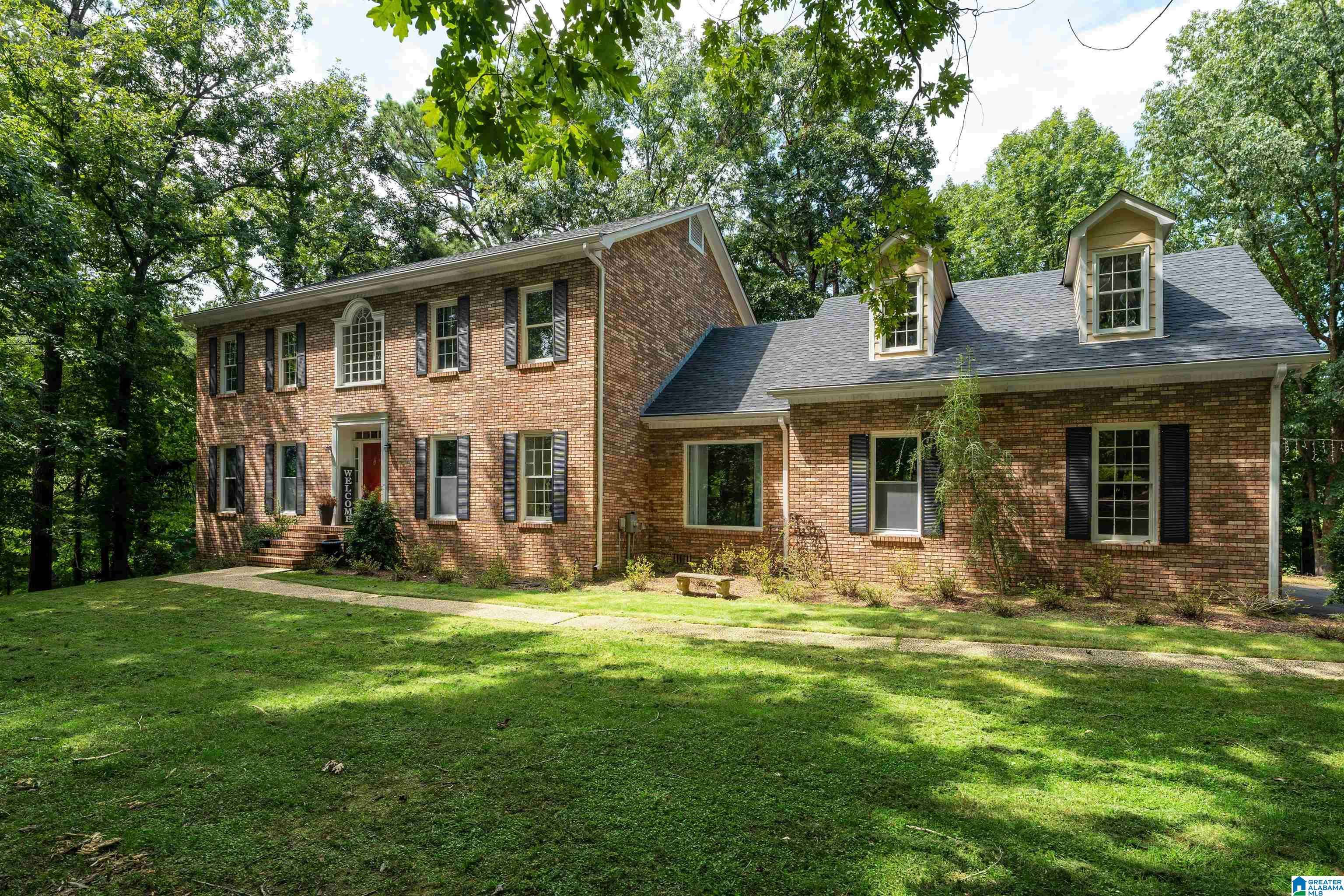 Birmingham, AL 35244,4916 COSHATT DRIVE
