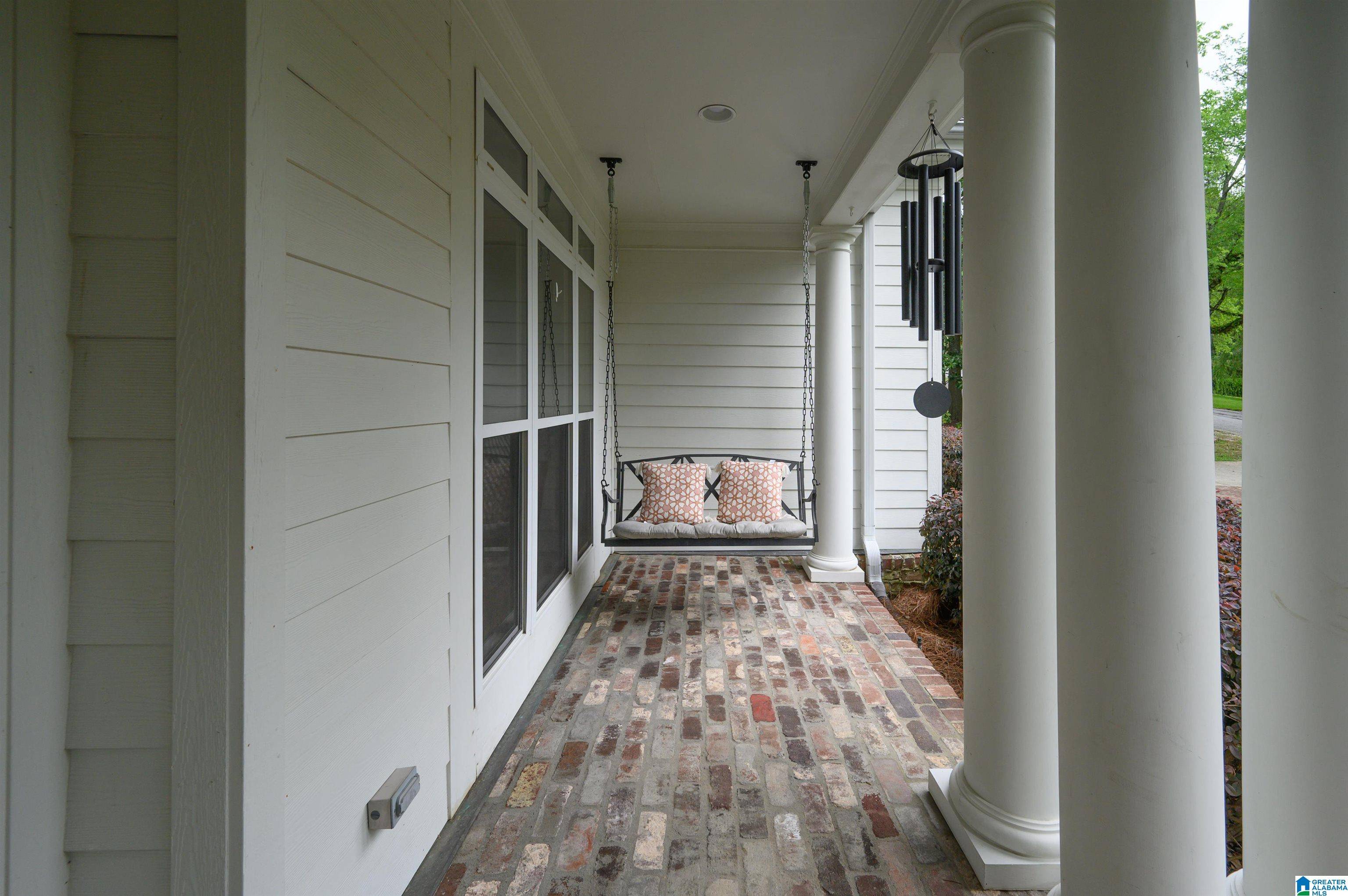 Birmingham, AL 35243,4120 CLOVERLEAF DRIVE