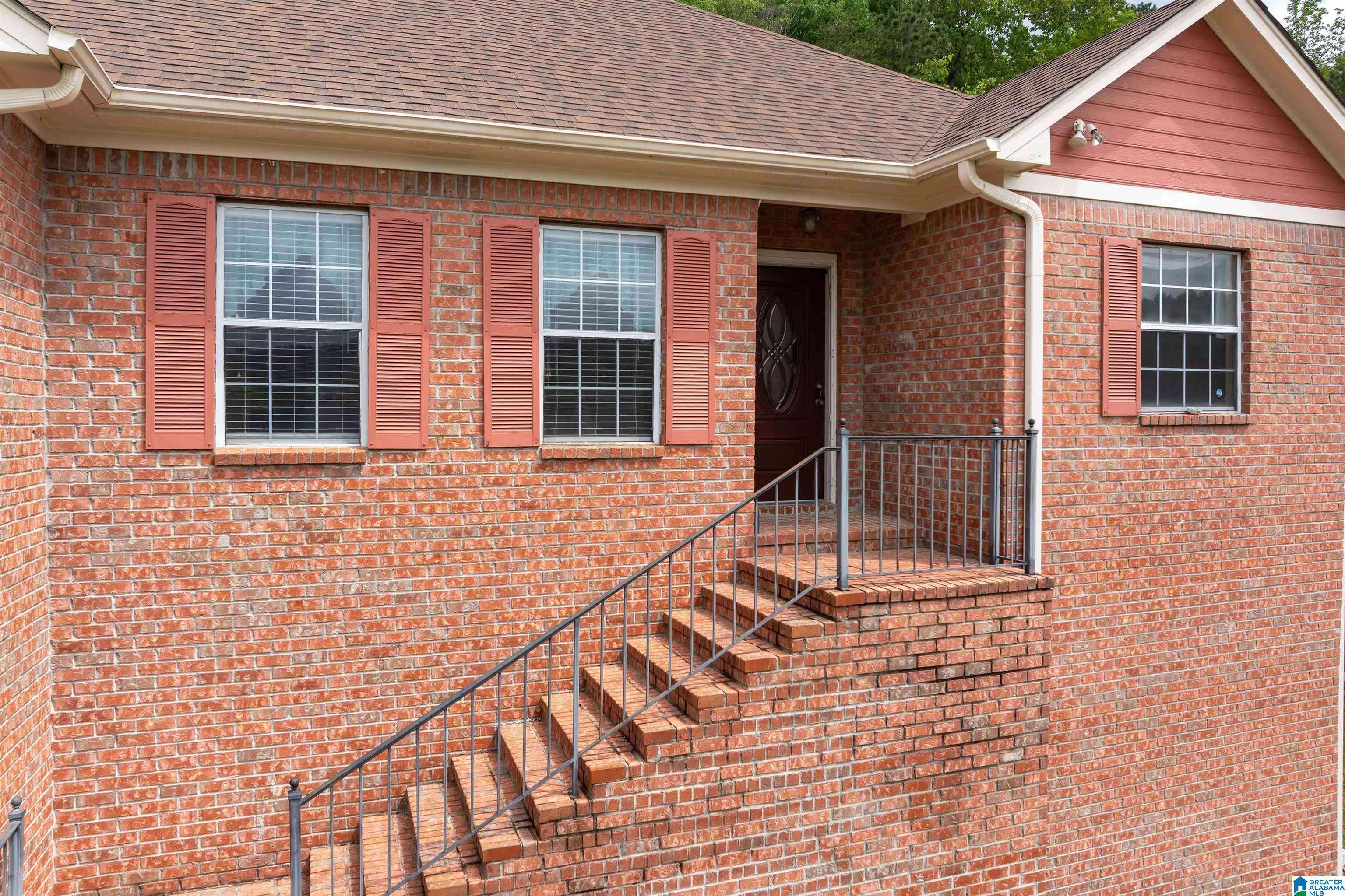 Pelham, AL 35124,166 STRATFORD CIRCLE