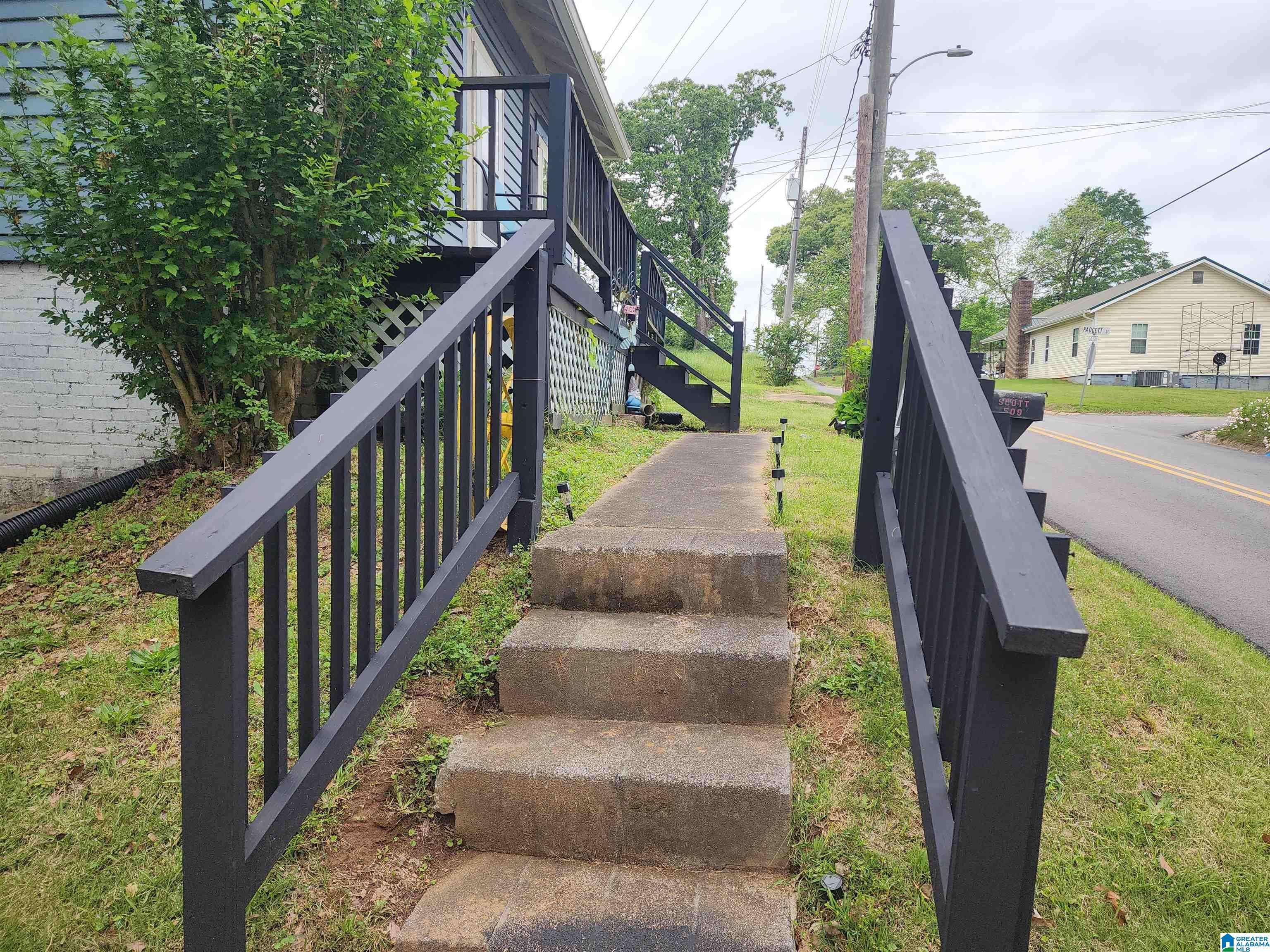 Roanoke, AL 36274,509 PEACHTREE STREET