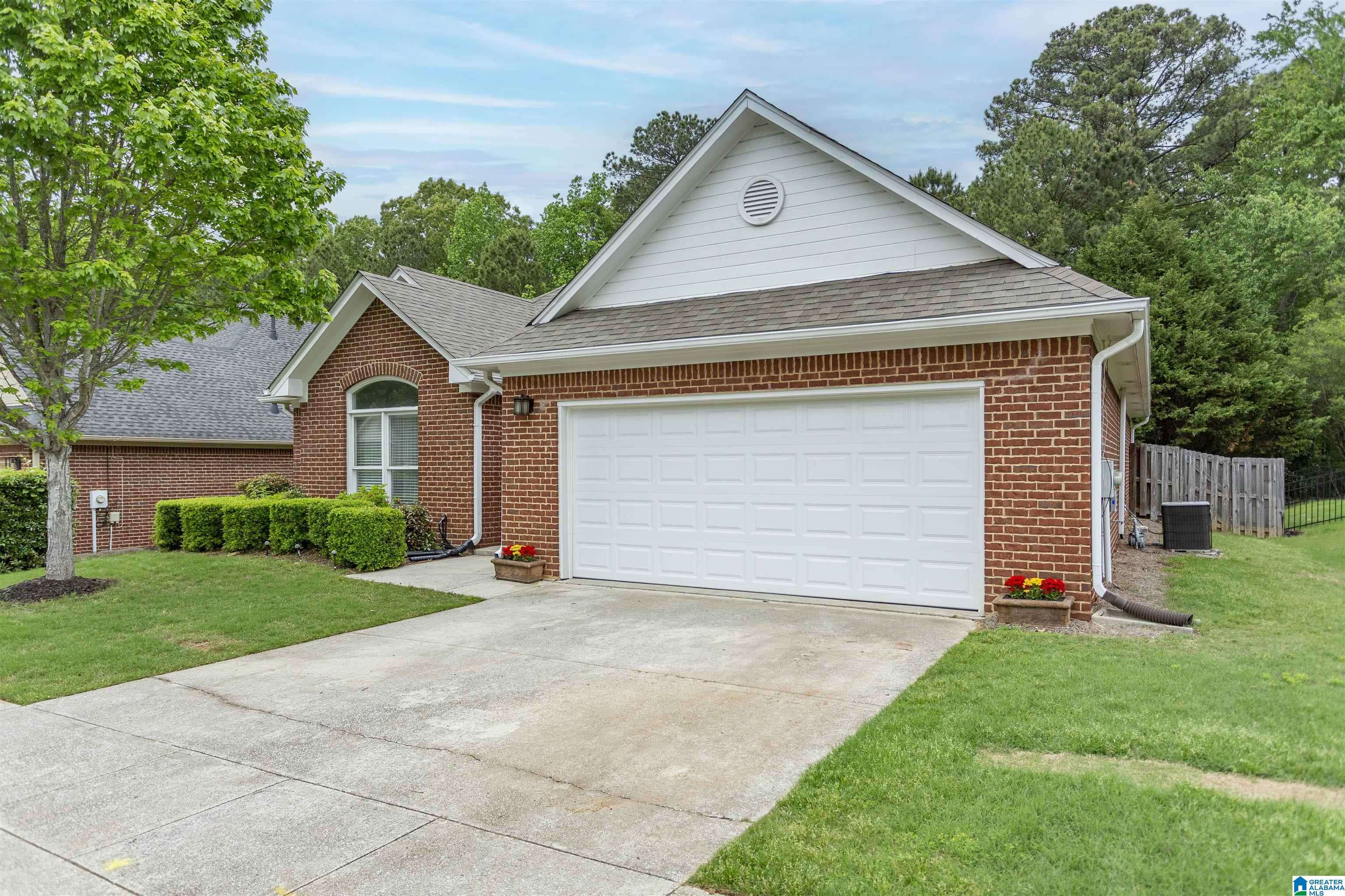 Hoover, AL 35242,6008 MILL CREEK DRIVE