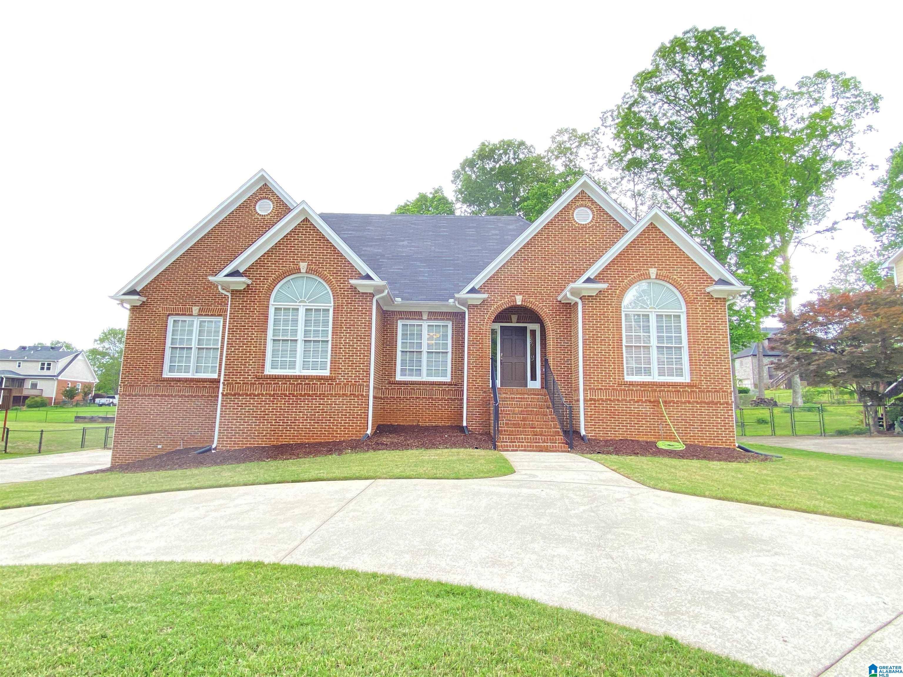 Trussville, AL 35173,6927 WOODVALE LANE