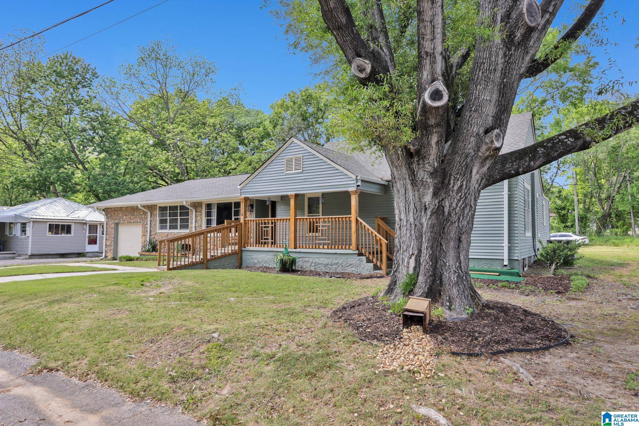 Leeds, AL 35094,7326 MIAMI AVENUE
