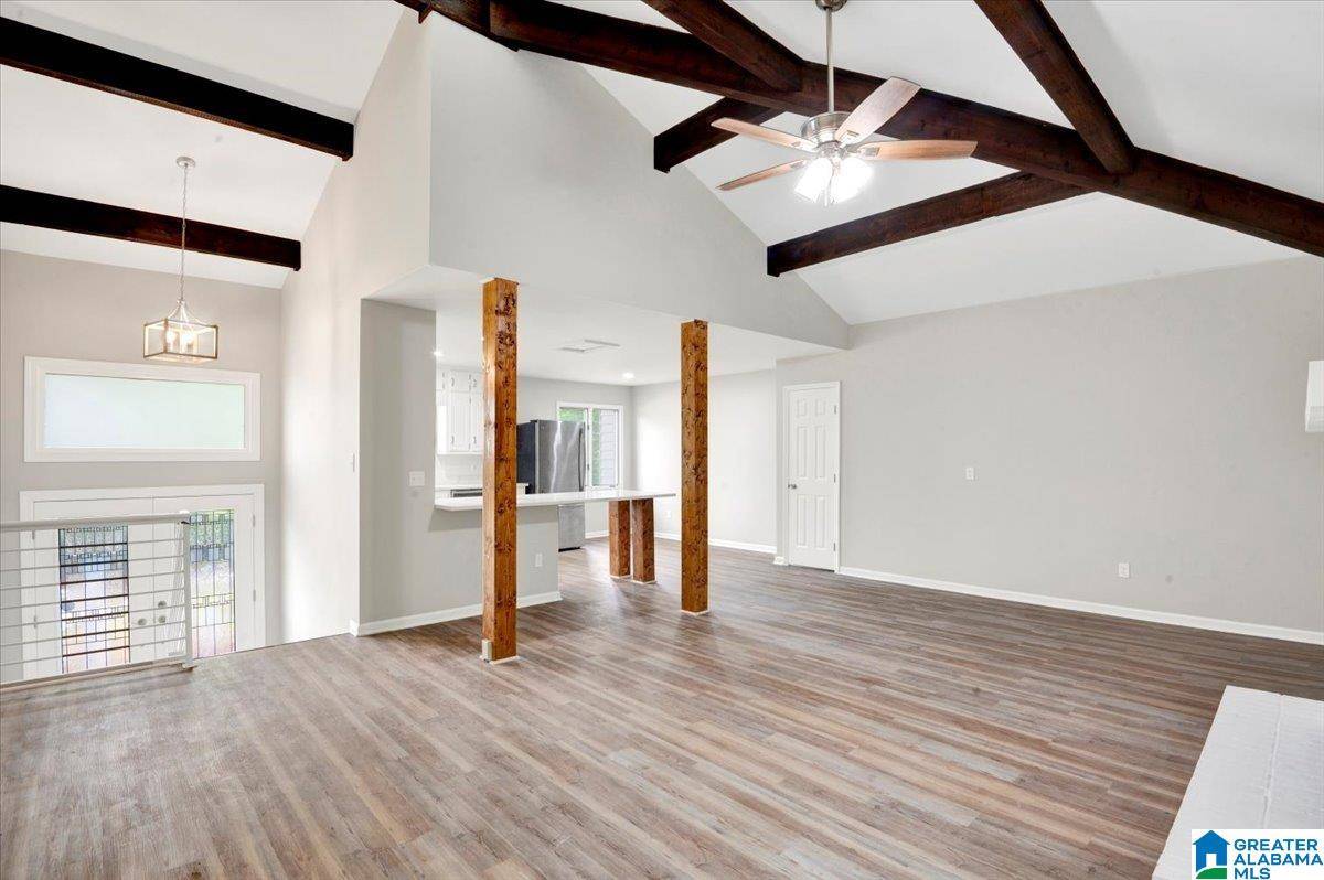 Birmingham, AL 35242,5600 DOUBLE TREE CIRCLE