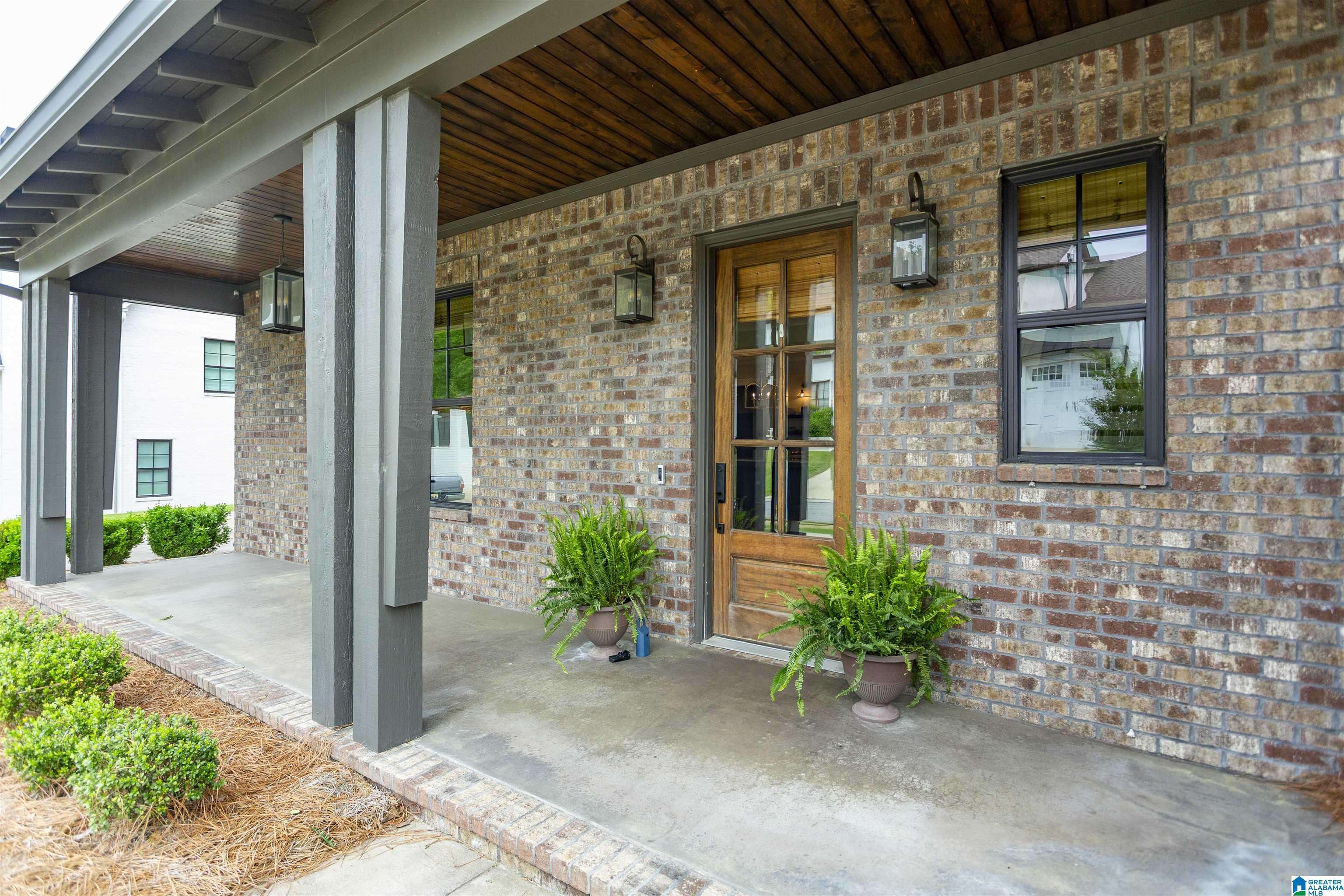 Vestavia Hills, AL 35216,3320 SOUTHBEND CIRCLE