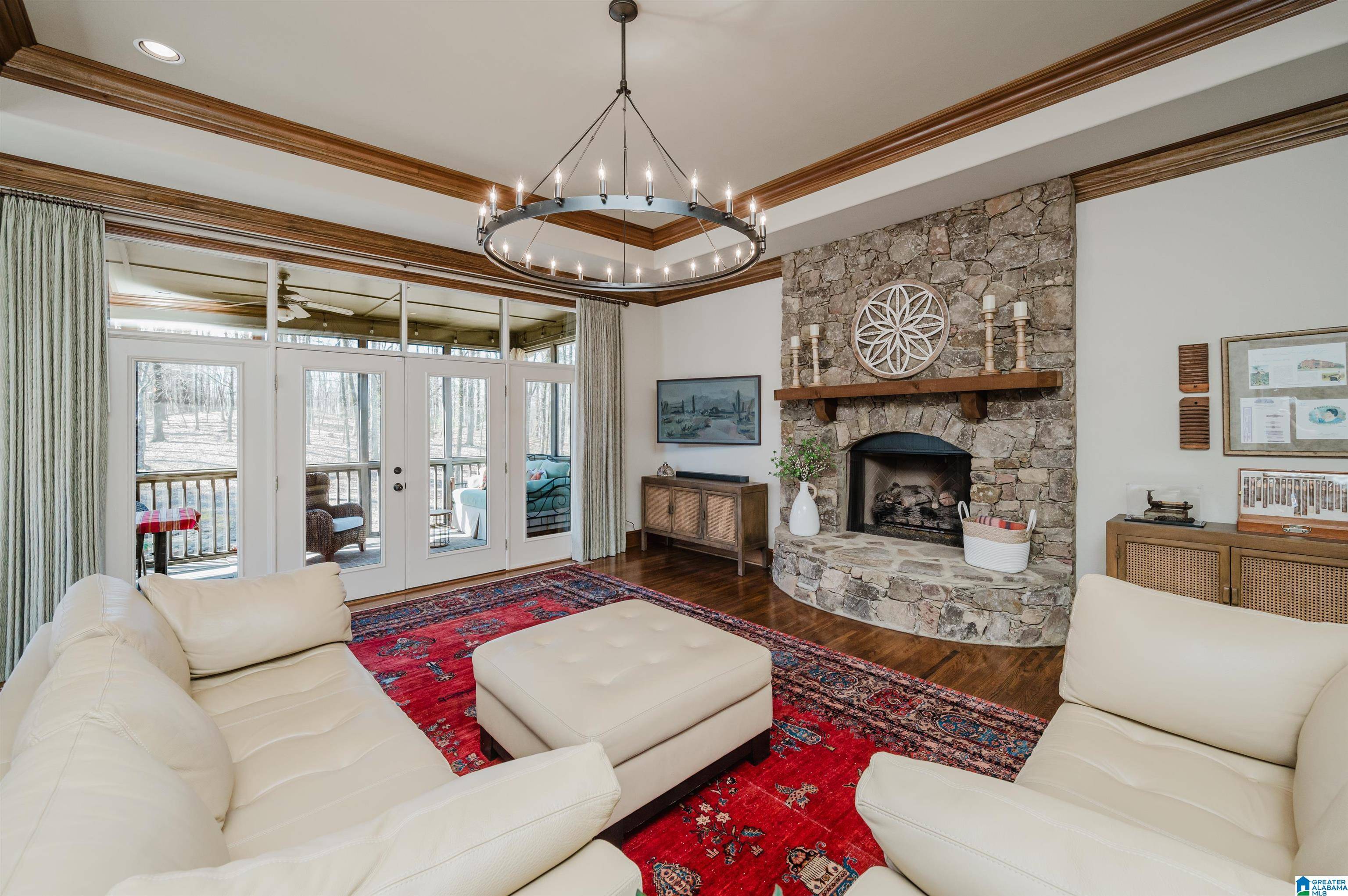 Hoover, AL 35242,632 SPRINGBANK TERRACE