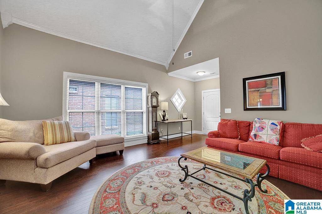 Birmingham, AL 35211,353 KINGSTON CIRCLE