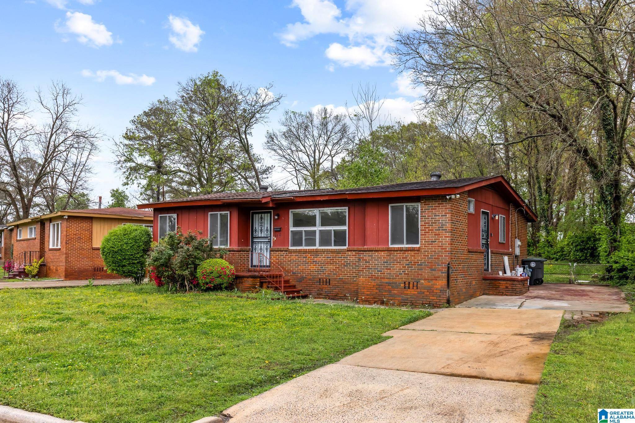Birmingham, AL 35228,6715 COURT N