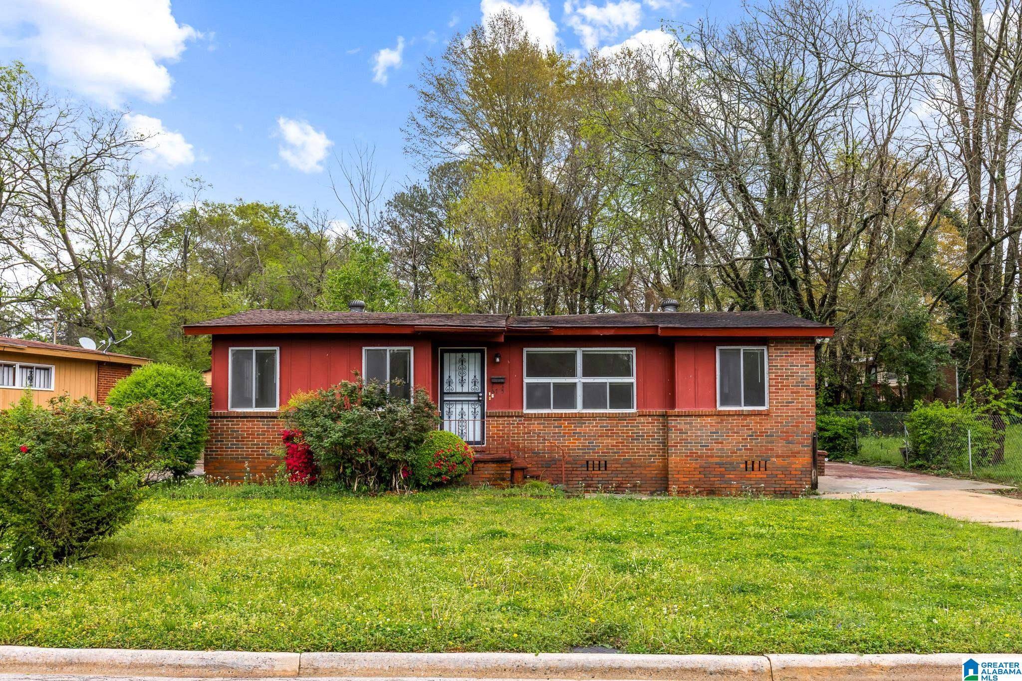 Birmingham, AL 35228,6715 COURT N