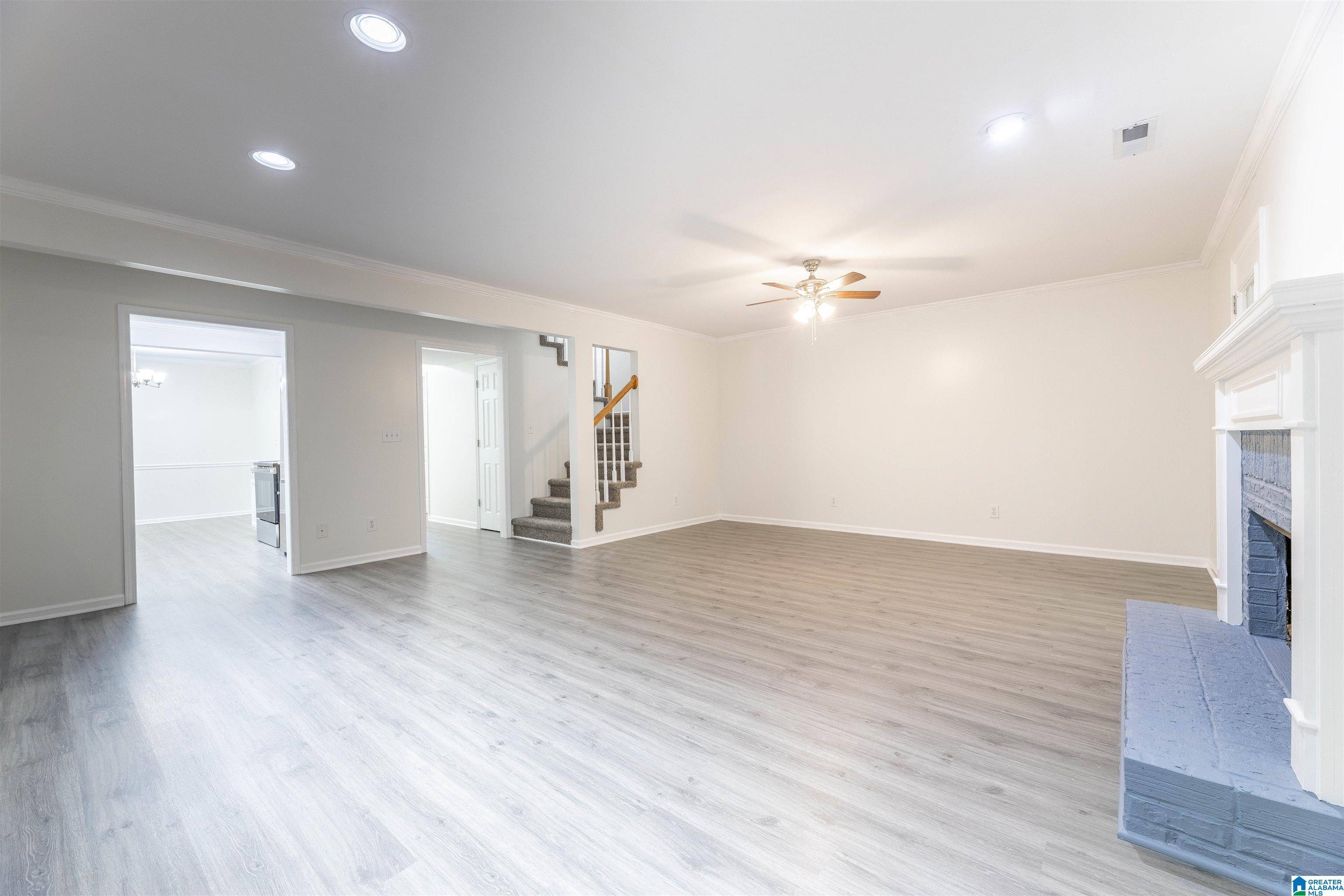 Oxford, AL 36203,422 VILLAGE PLACE