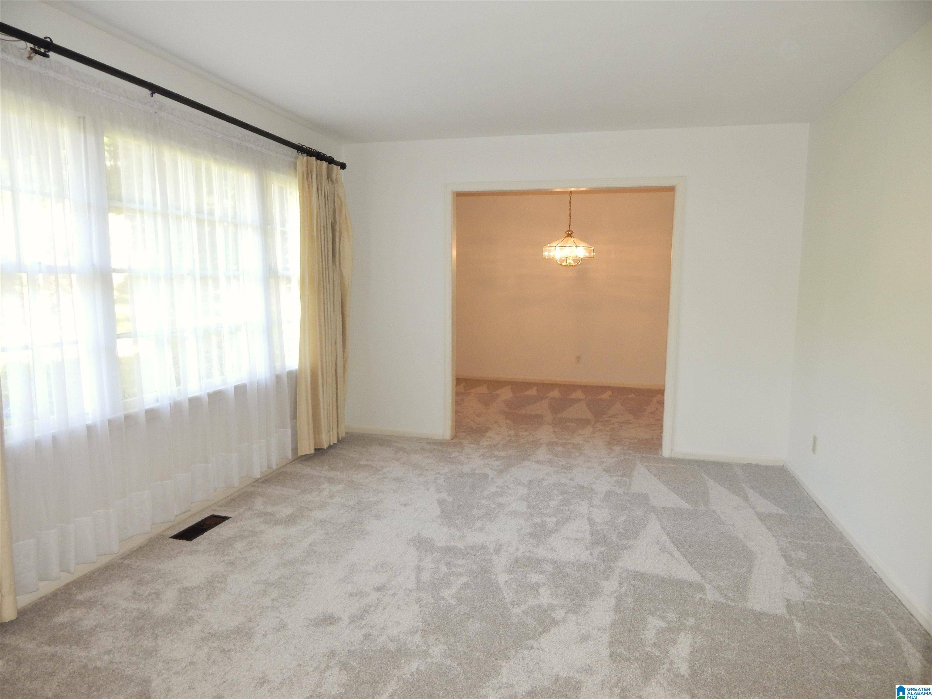 Hoover, AL 35226,2433 SCEPTER LANE