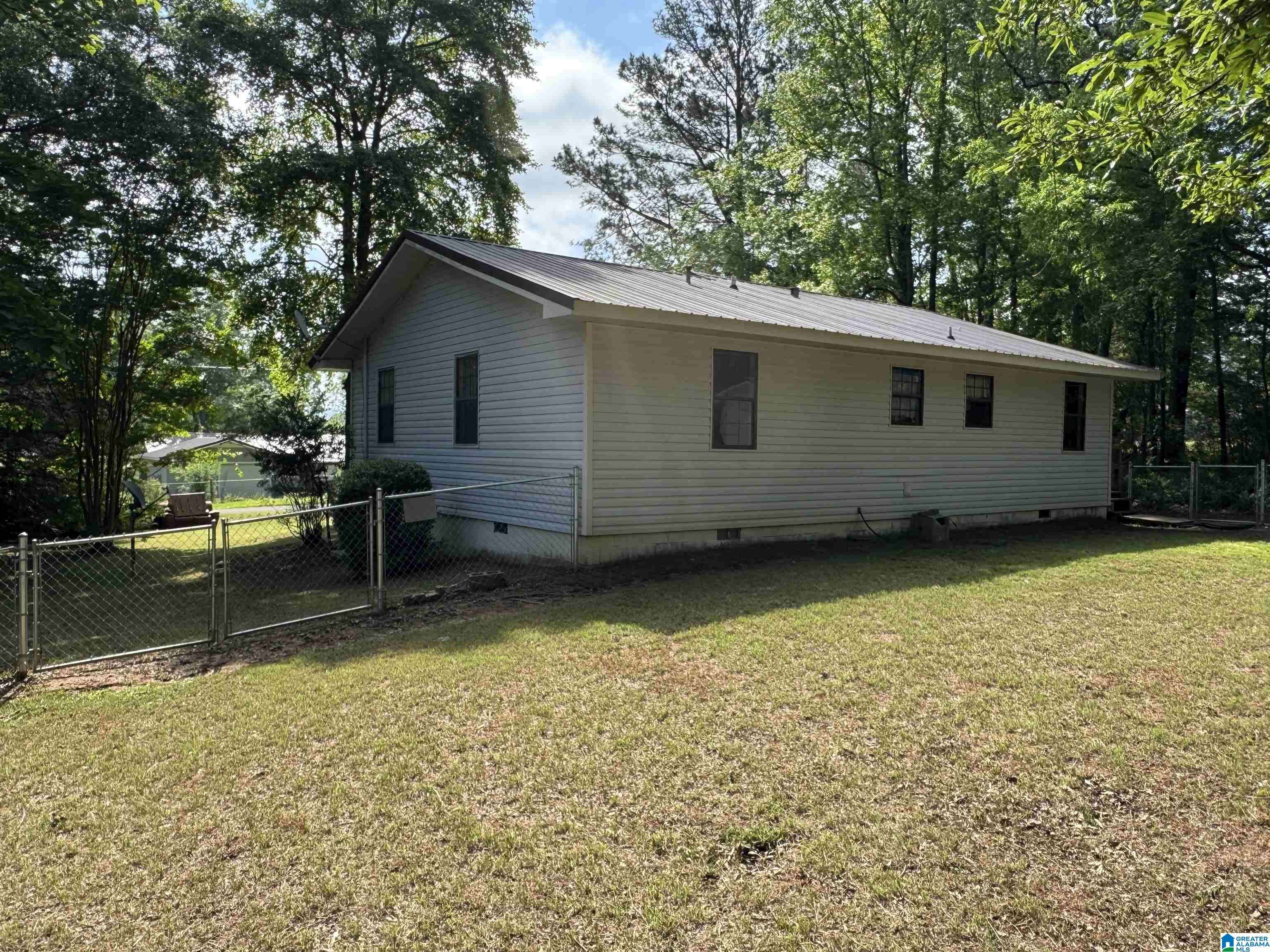 Piedmont, AL 36272,430 DINK MOORE DRIVE