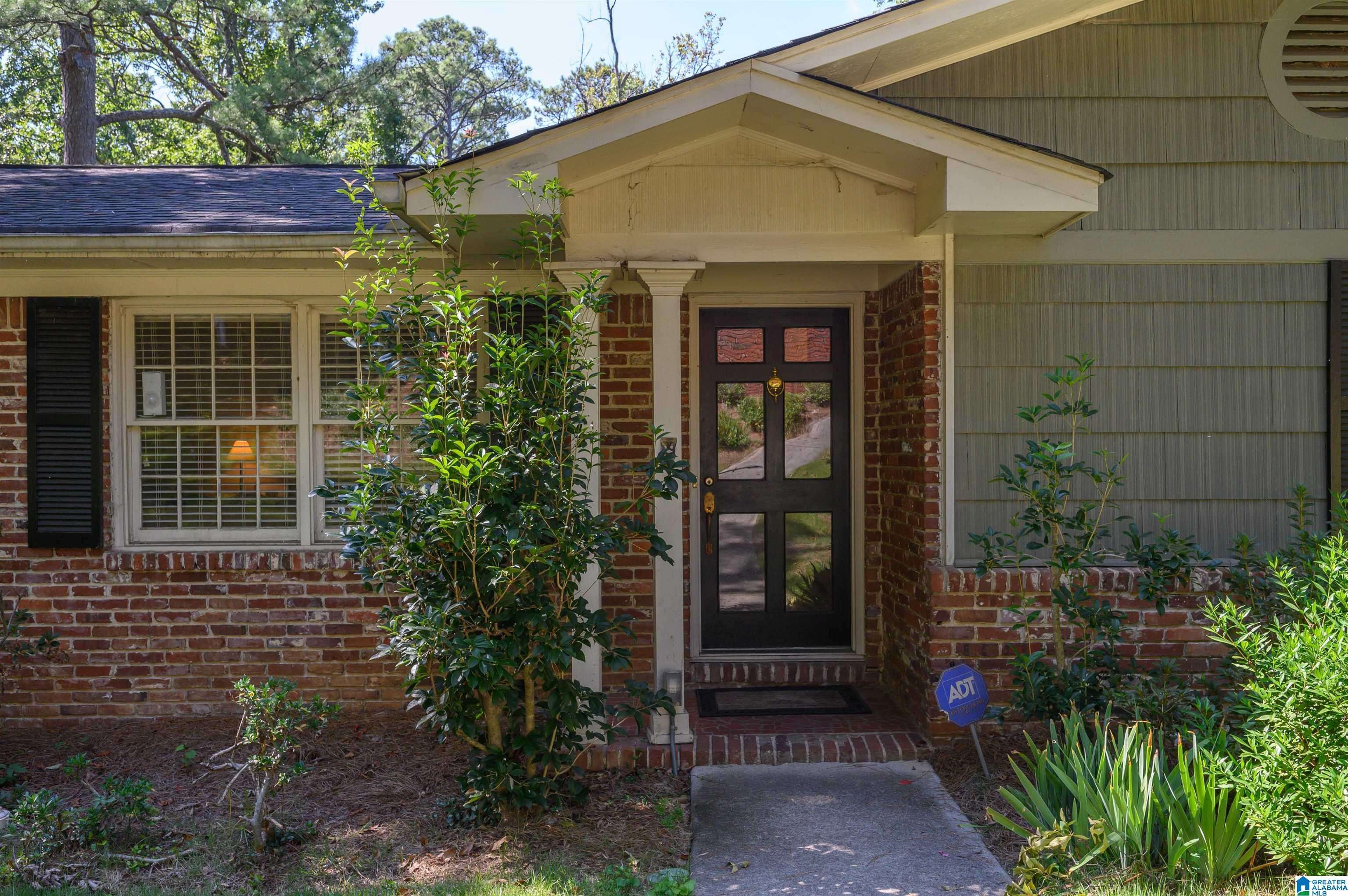 Homewood, AL 35209,1426 OVERLOOK ROAD