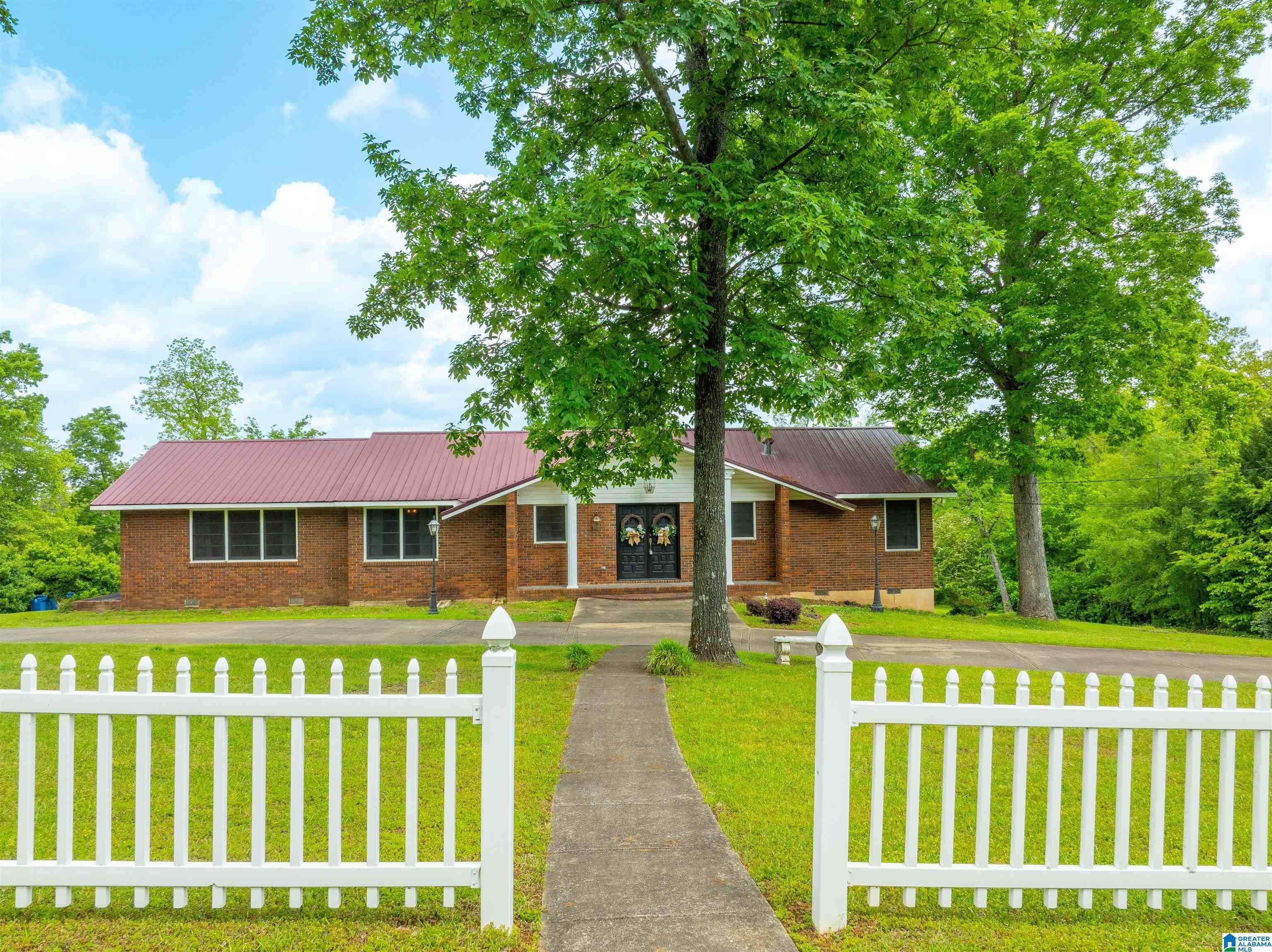 Jacksonville, AL 36265,502 11TH STREET NE
