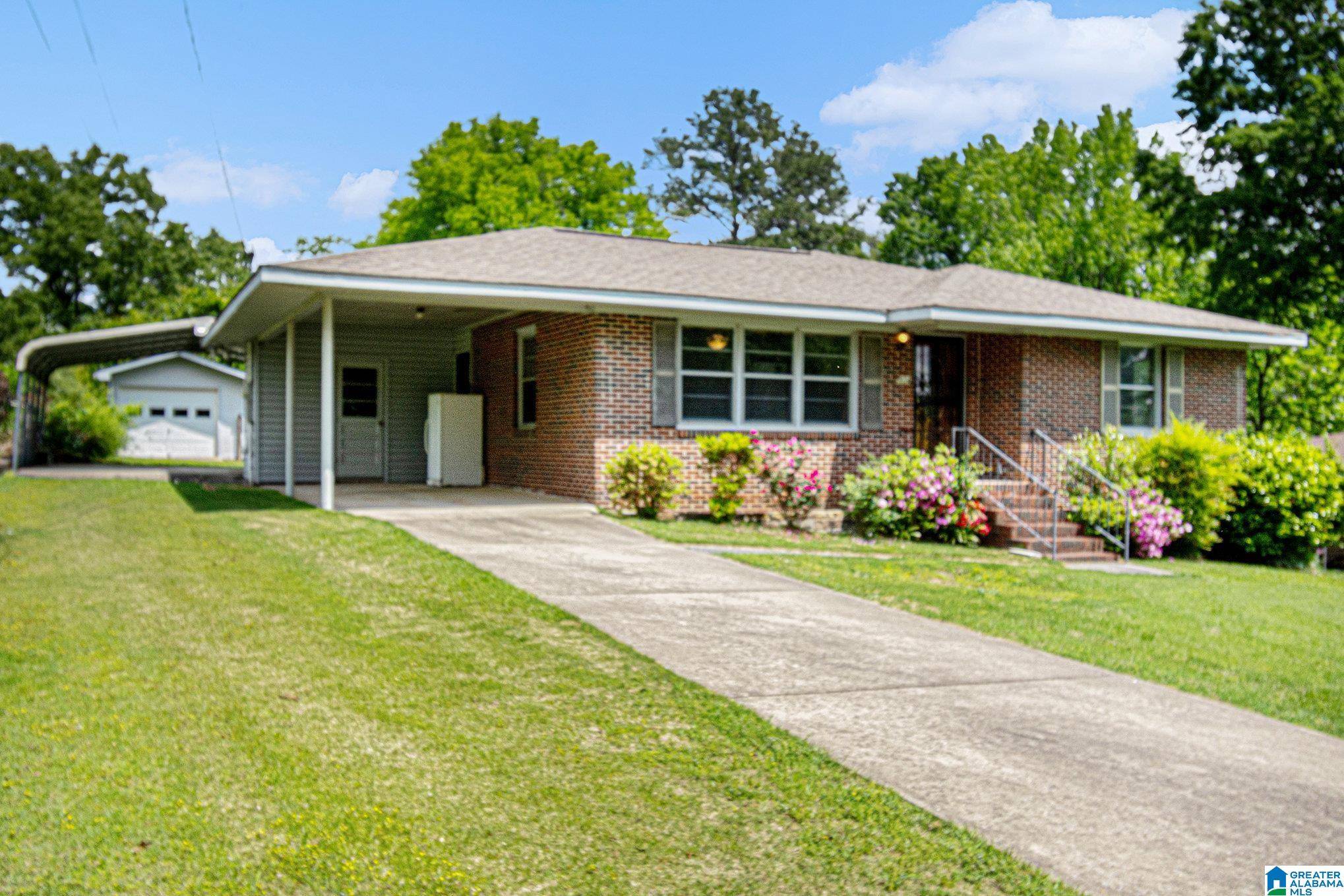 Oxford, AL 36203,904 CATALPA LANE