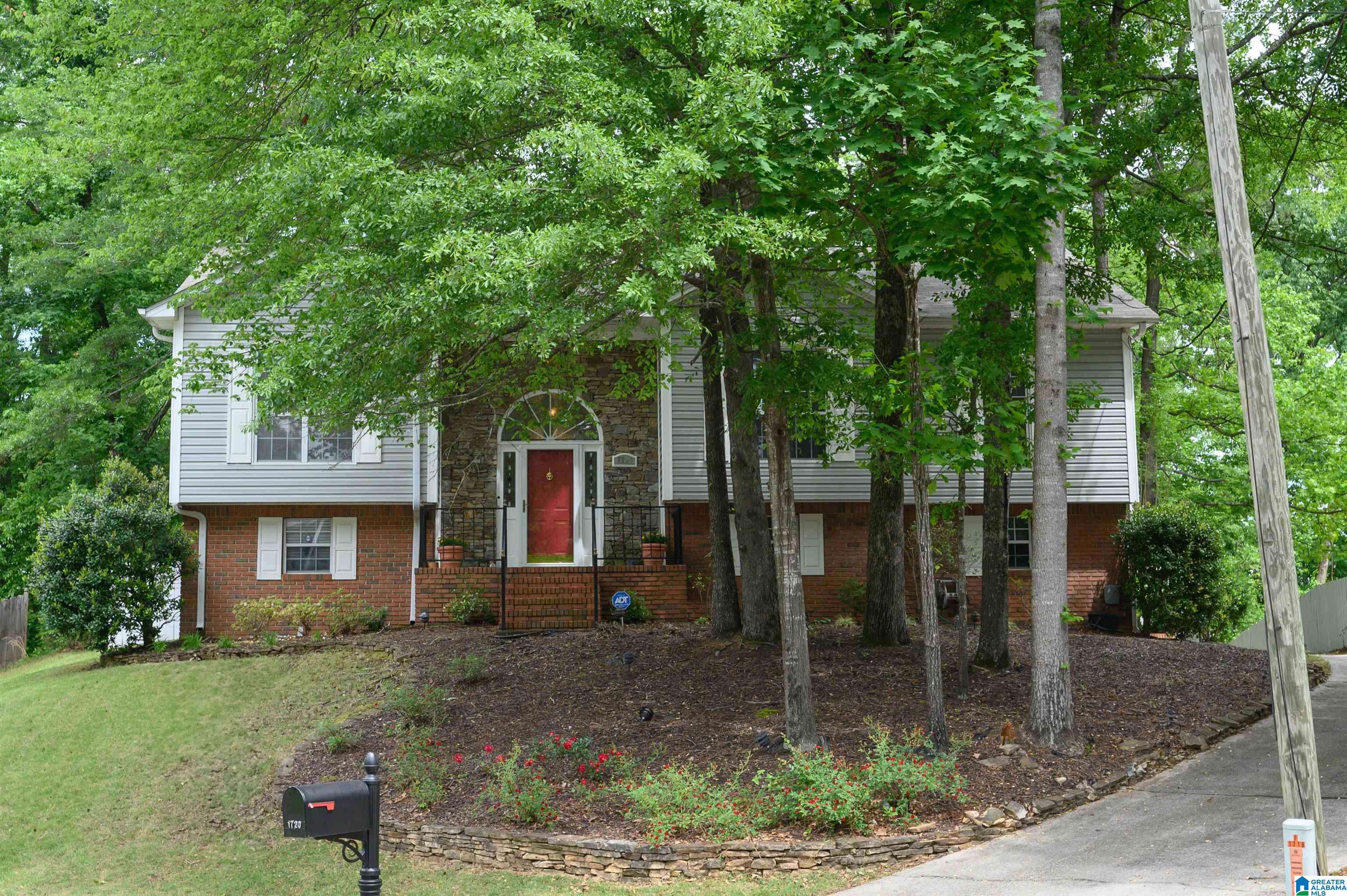 Helena, AL 35080,1720 FIELDSTONE CIRCLE