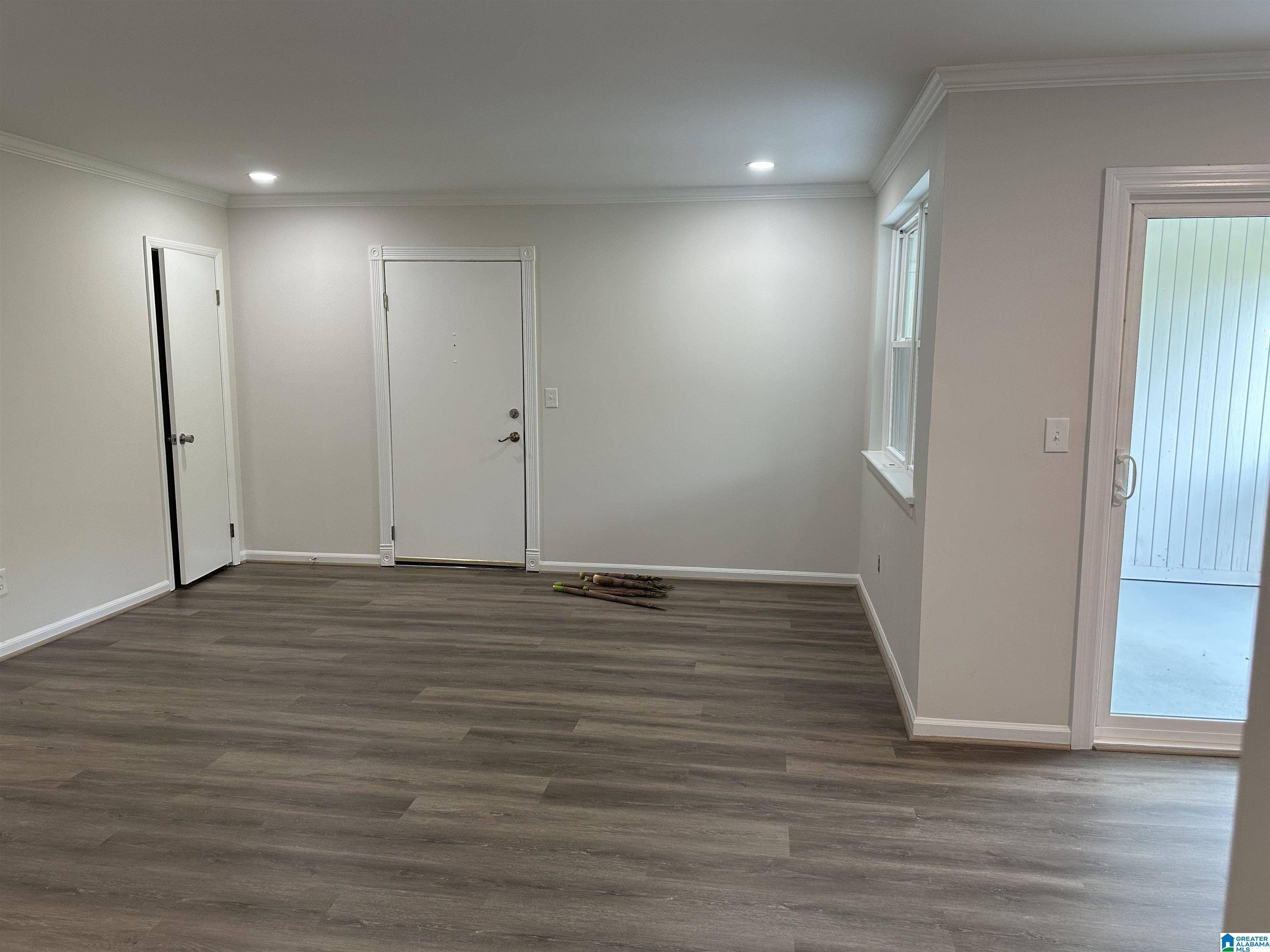 Homewood, AL 35216,1944 SHADES CLIFF TERRACE #D
