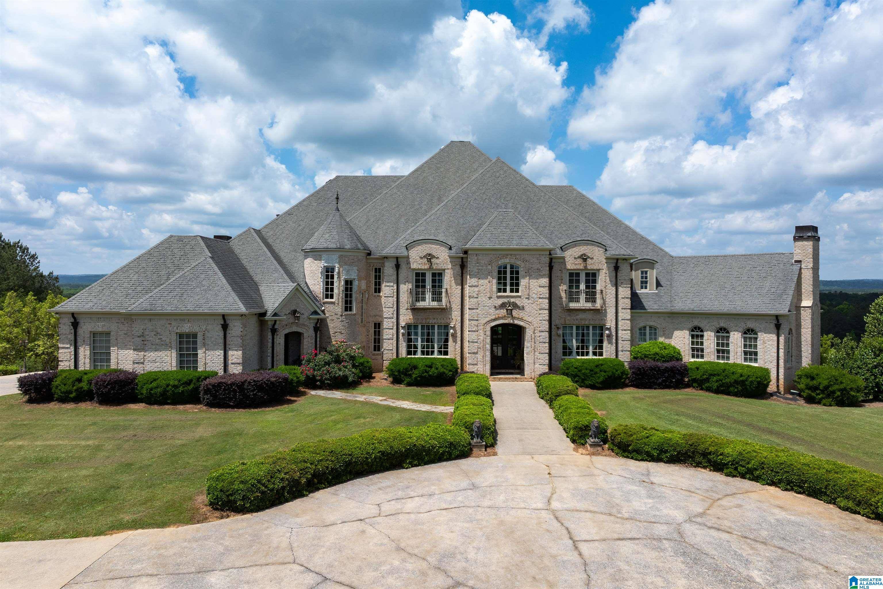 Columbiana, AL 35051,274 AUTUMN RIDGE DRIVE